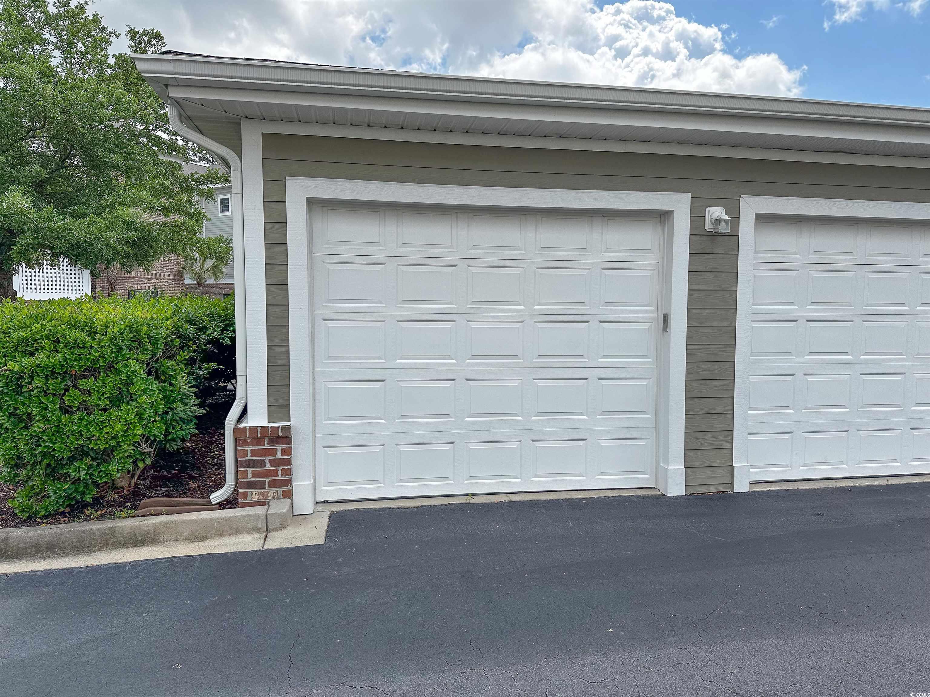 4885 Magnolia Pointe Ln. Unit: 28-A