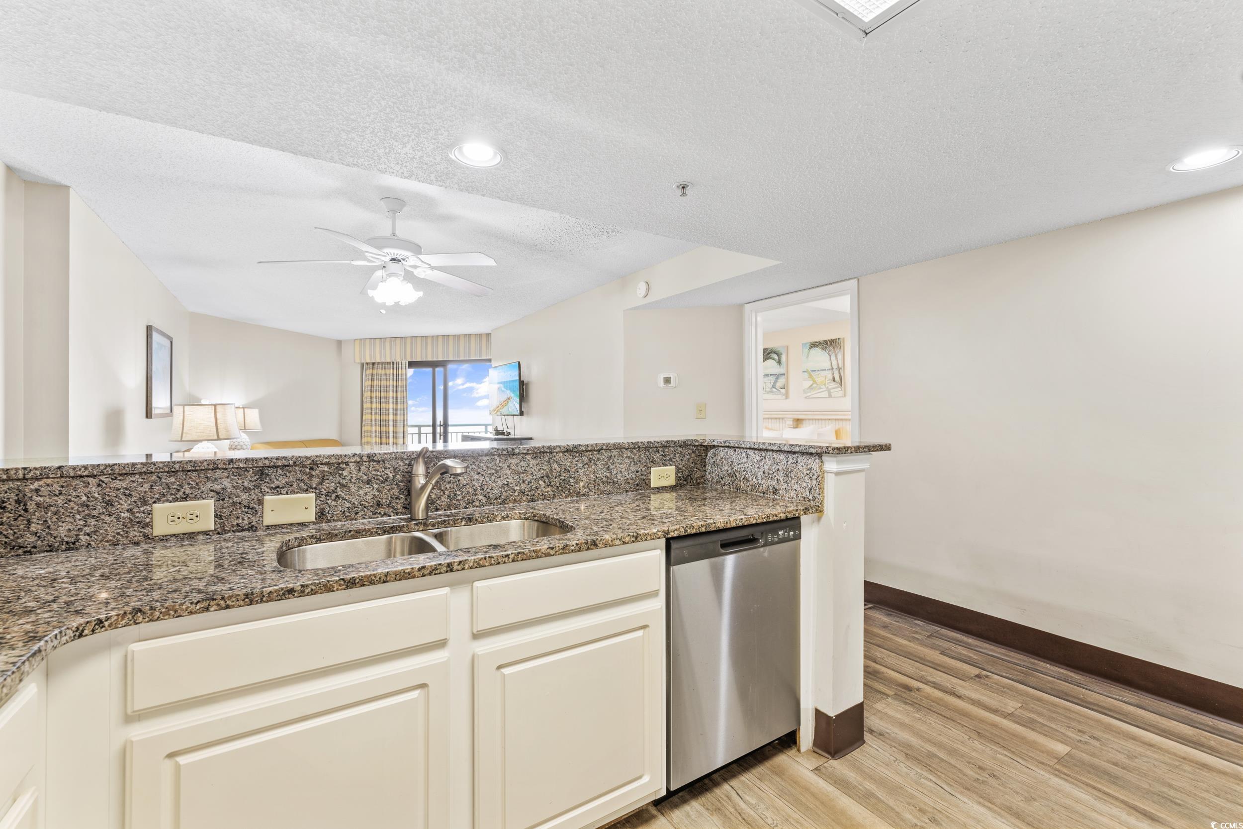 205 N 74th Ave. N Unit: 1408