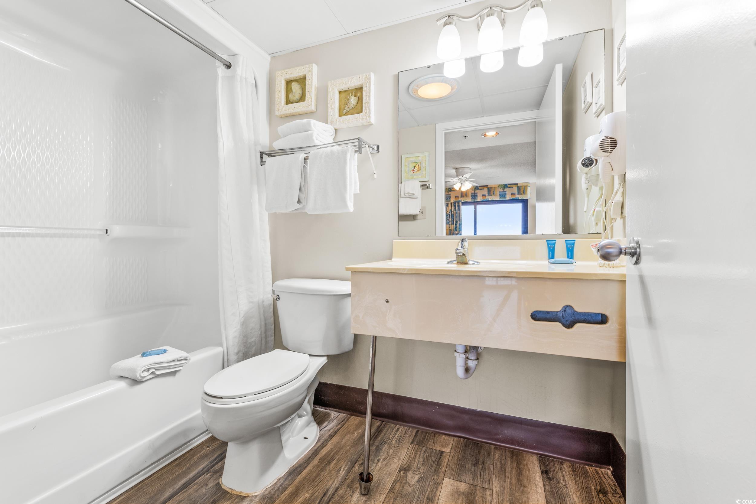 205 N 74th Ave. N Unit: 1408