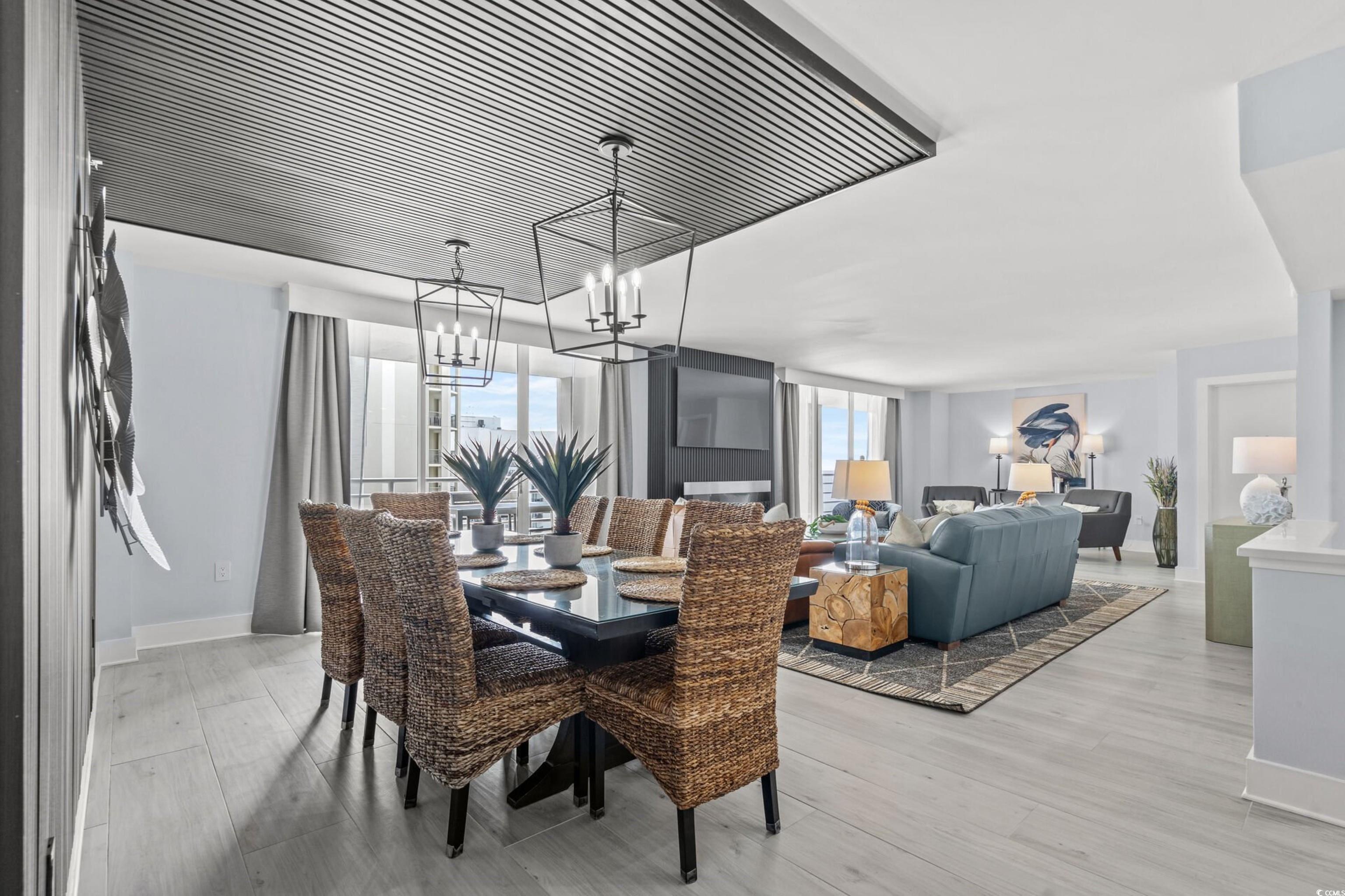 9840 Queensway Blvd. Unit: 1606/1607