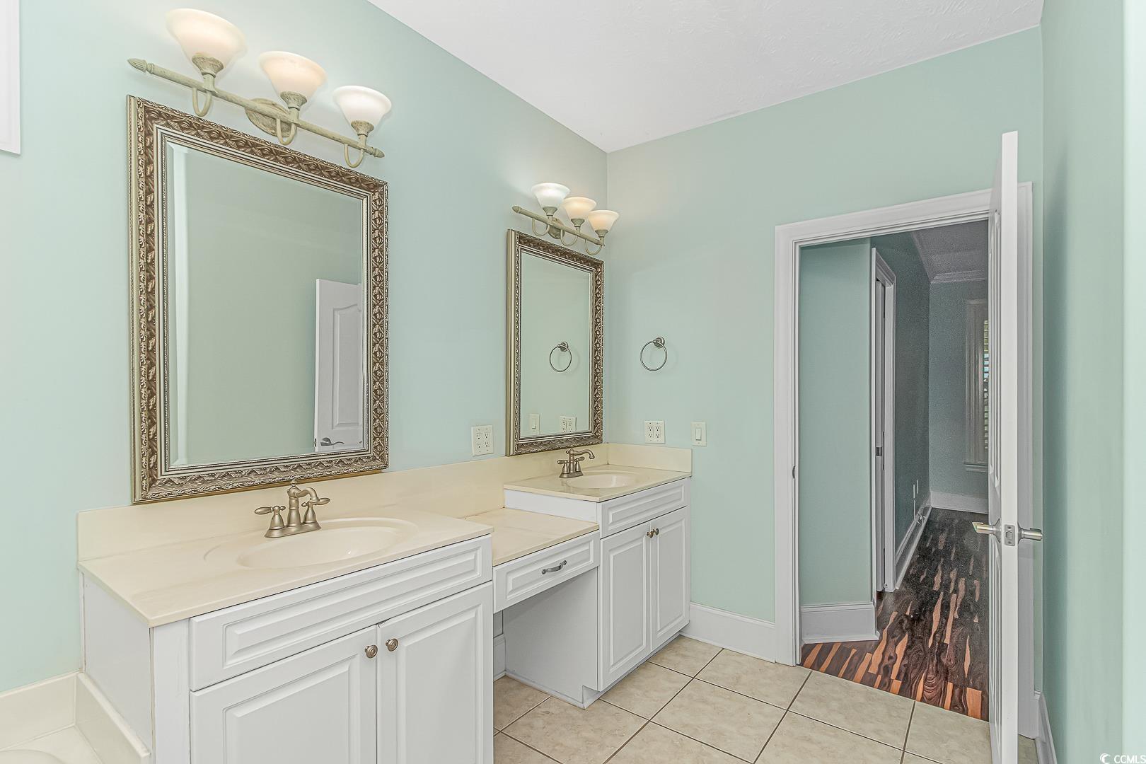 676 Oxbow Dr.
