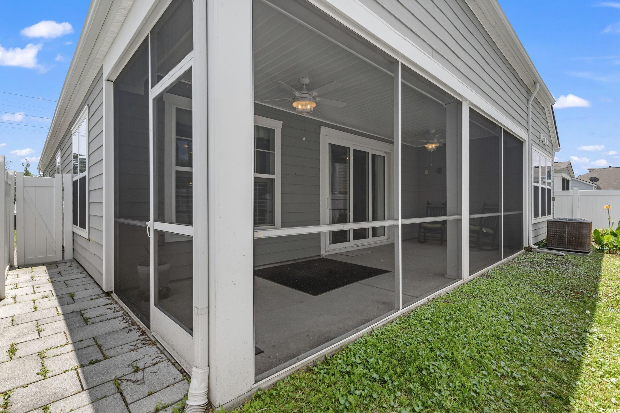 912 Lorenzo Dr.