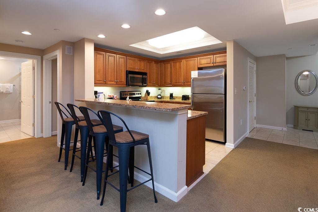 9994 Beach Club Dr. Unit: 608