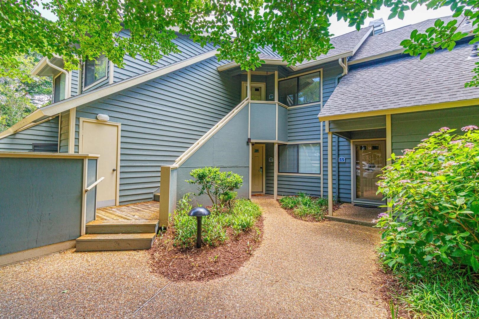 155 Wetherby Way Unit: 12-E