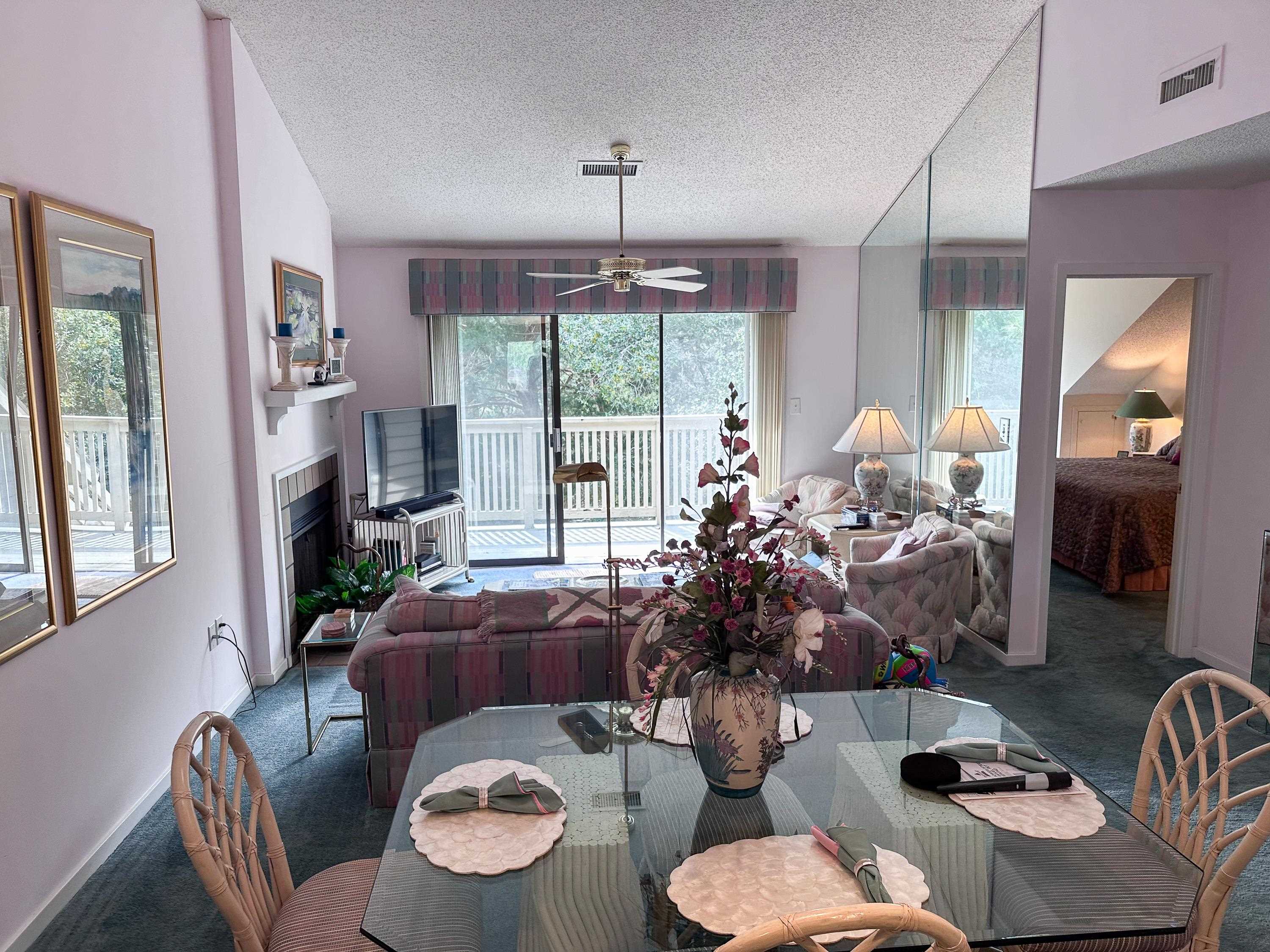 230 Westleton Dr. Unit: 20-D