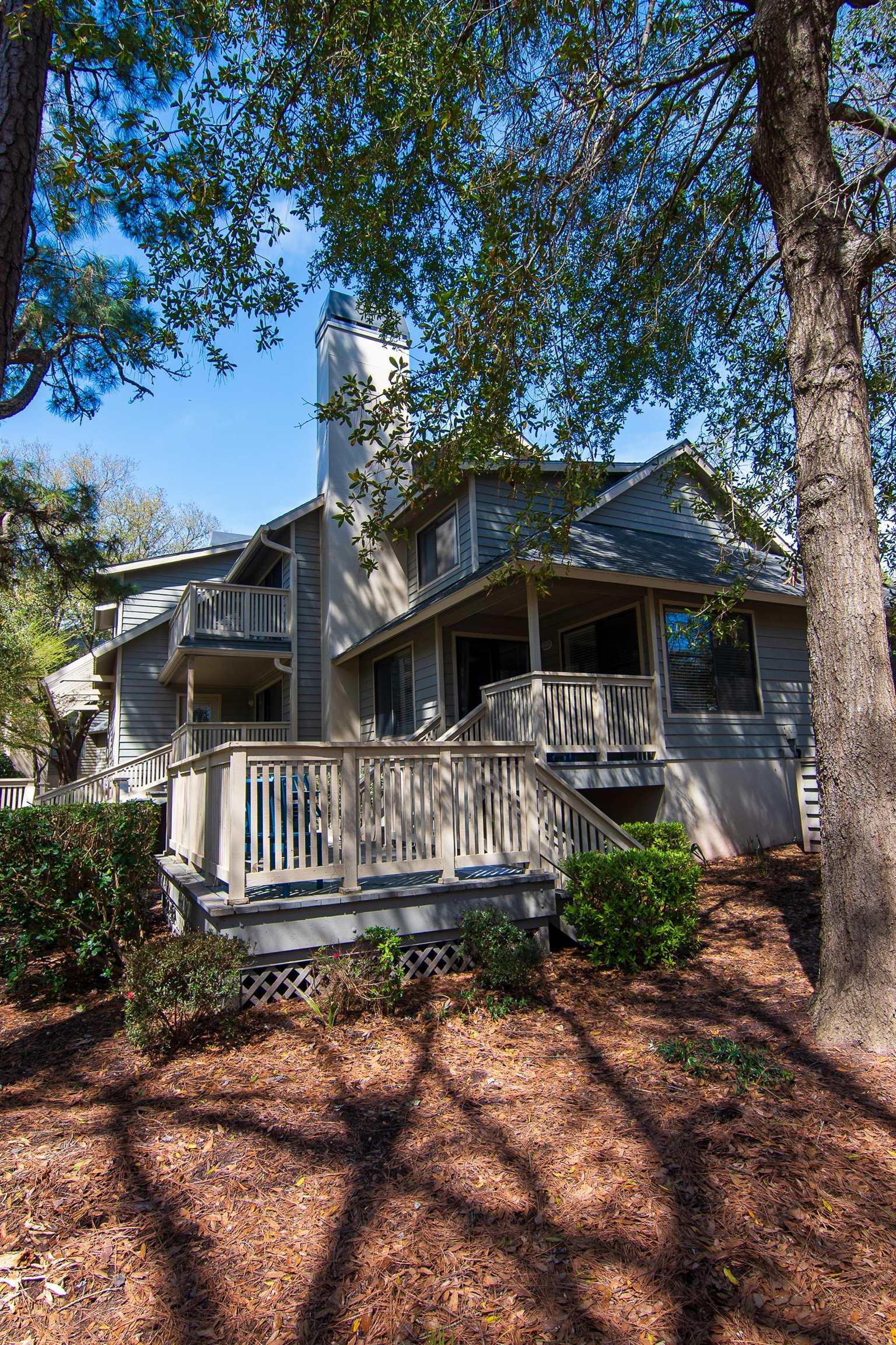 230 Westleton Dr. Unit: 20-D