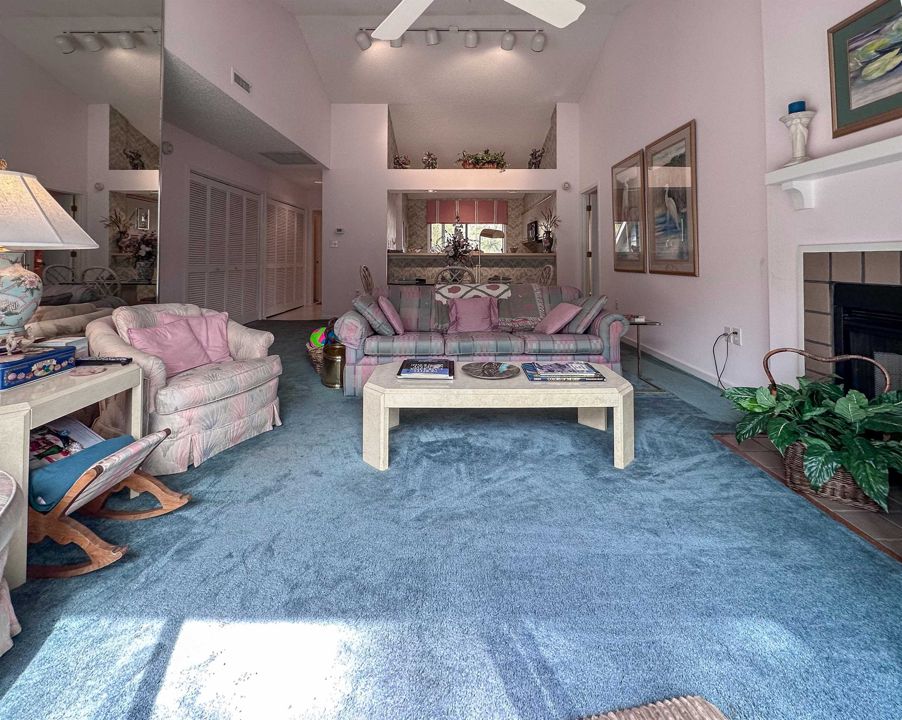 230 Westleton Dr. Unit: 20-D