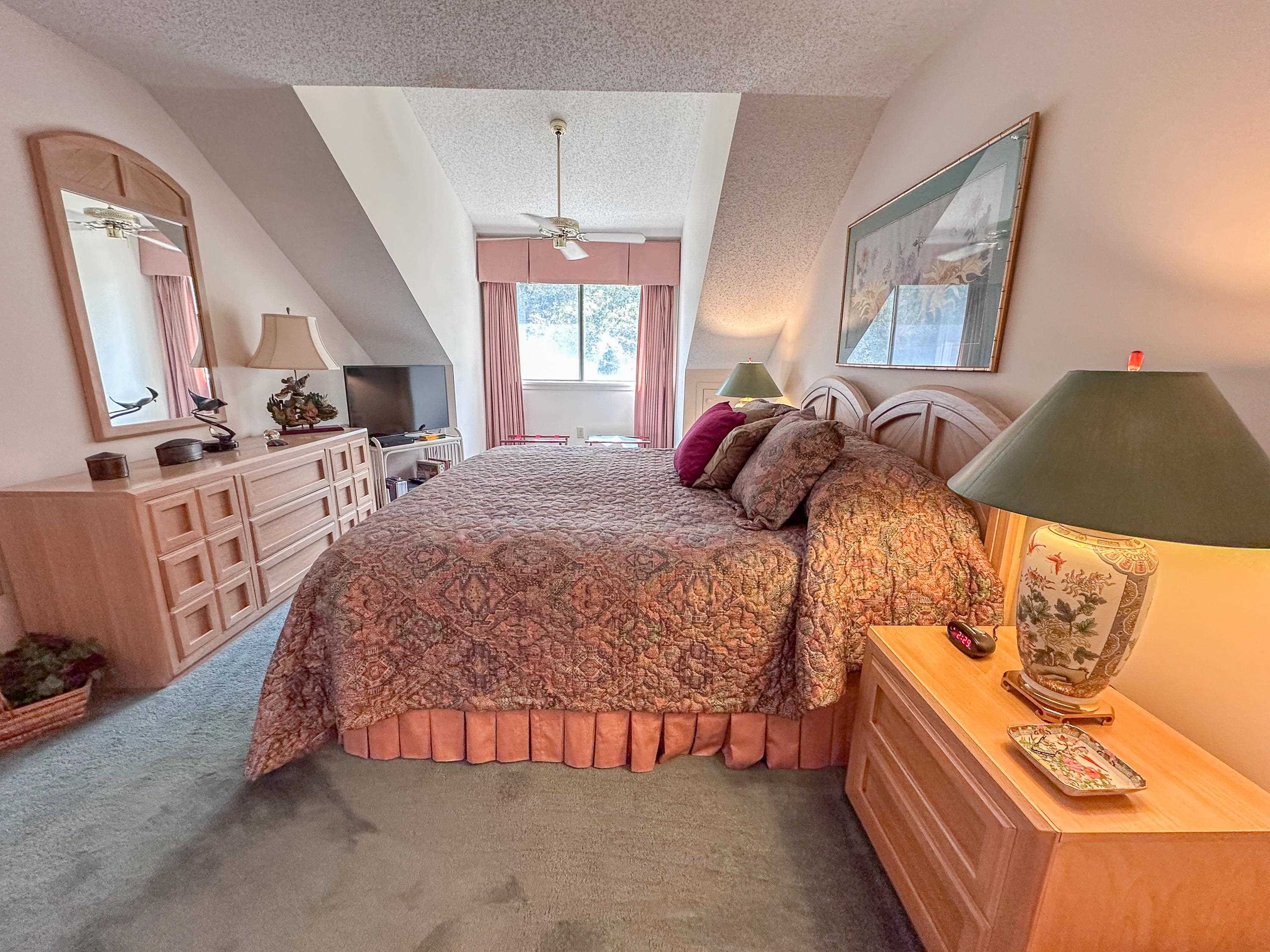 230 Westleton Dr. Unit: 20-D