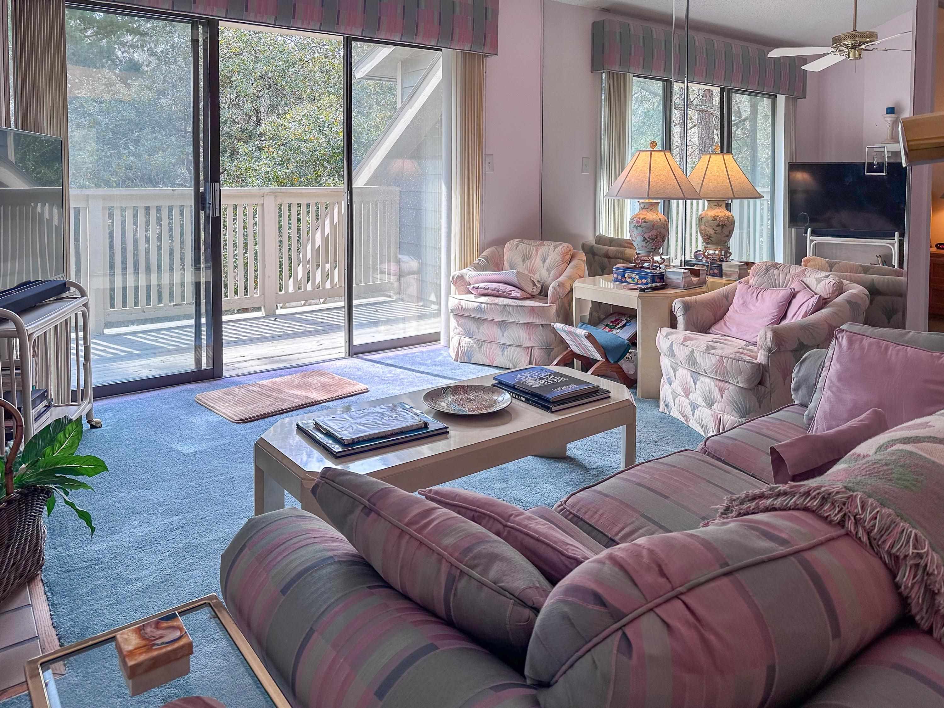 230 Westleton Dr. Unit: 20-D