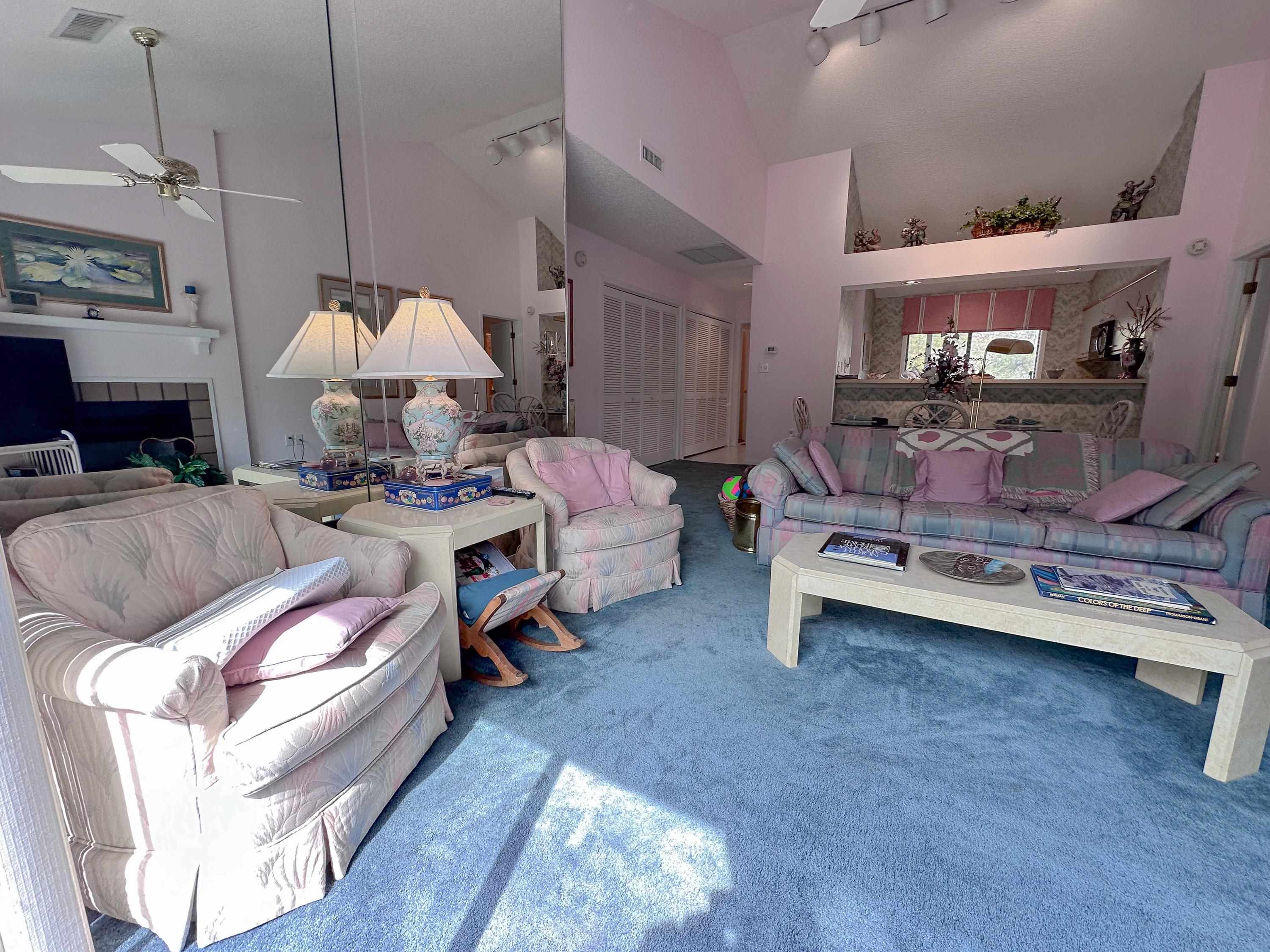 230 Westleton Dr. Unit: 20-D