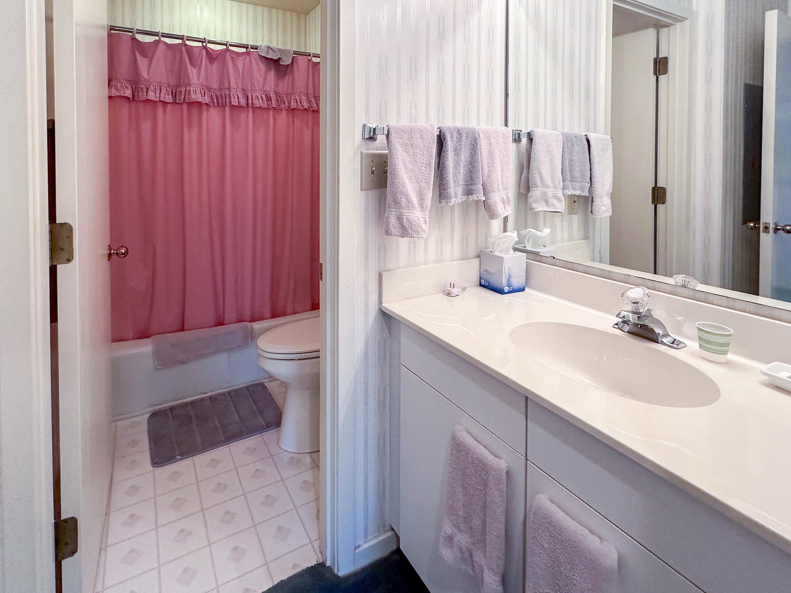 230 Westleton Dr. Unit: 20-D