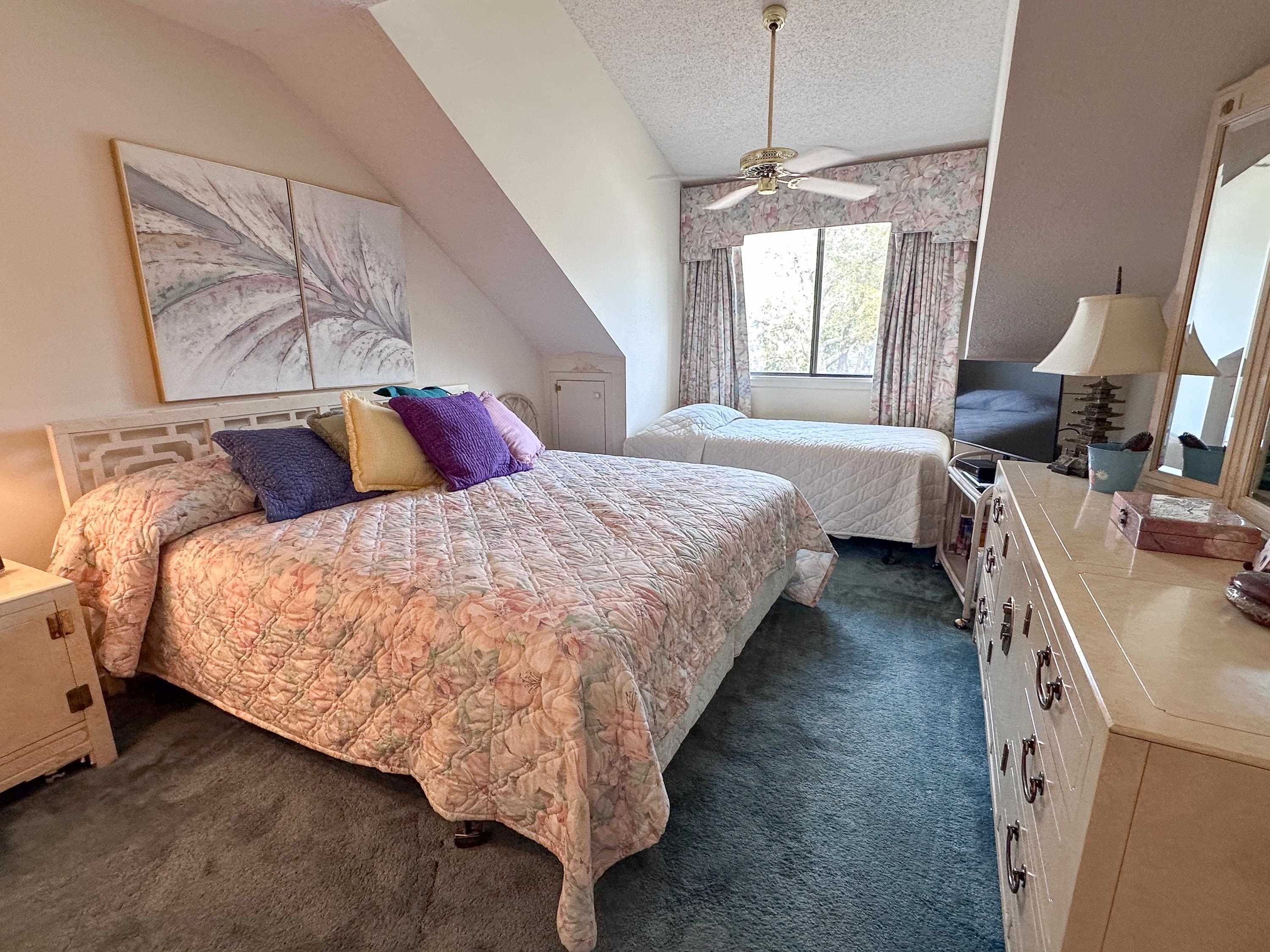 230 Westleton Dr. Unit: 20-D