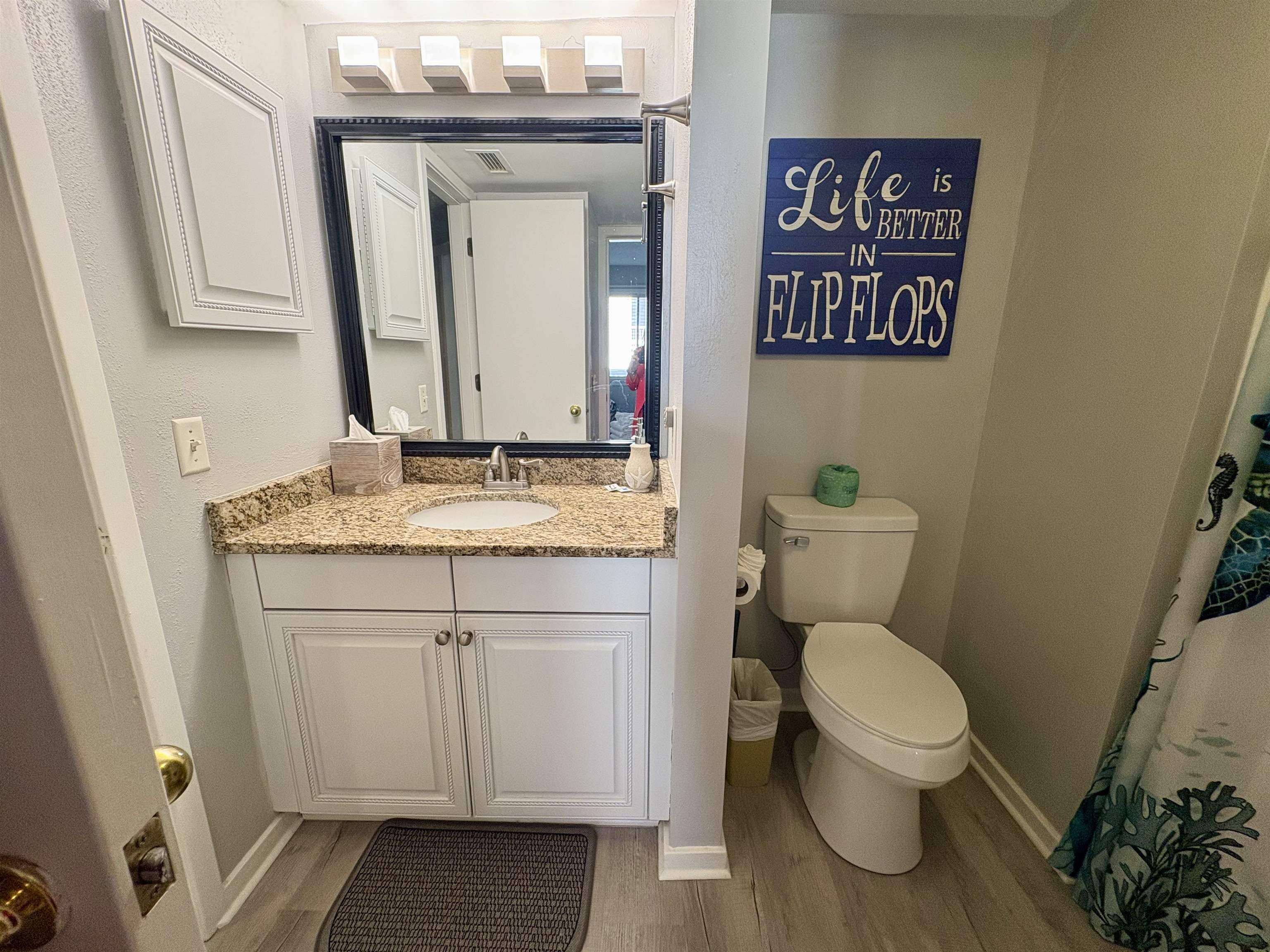 410 Melrose Pl. Unit: 210