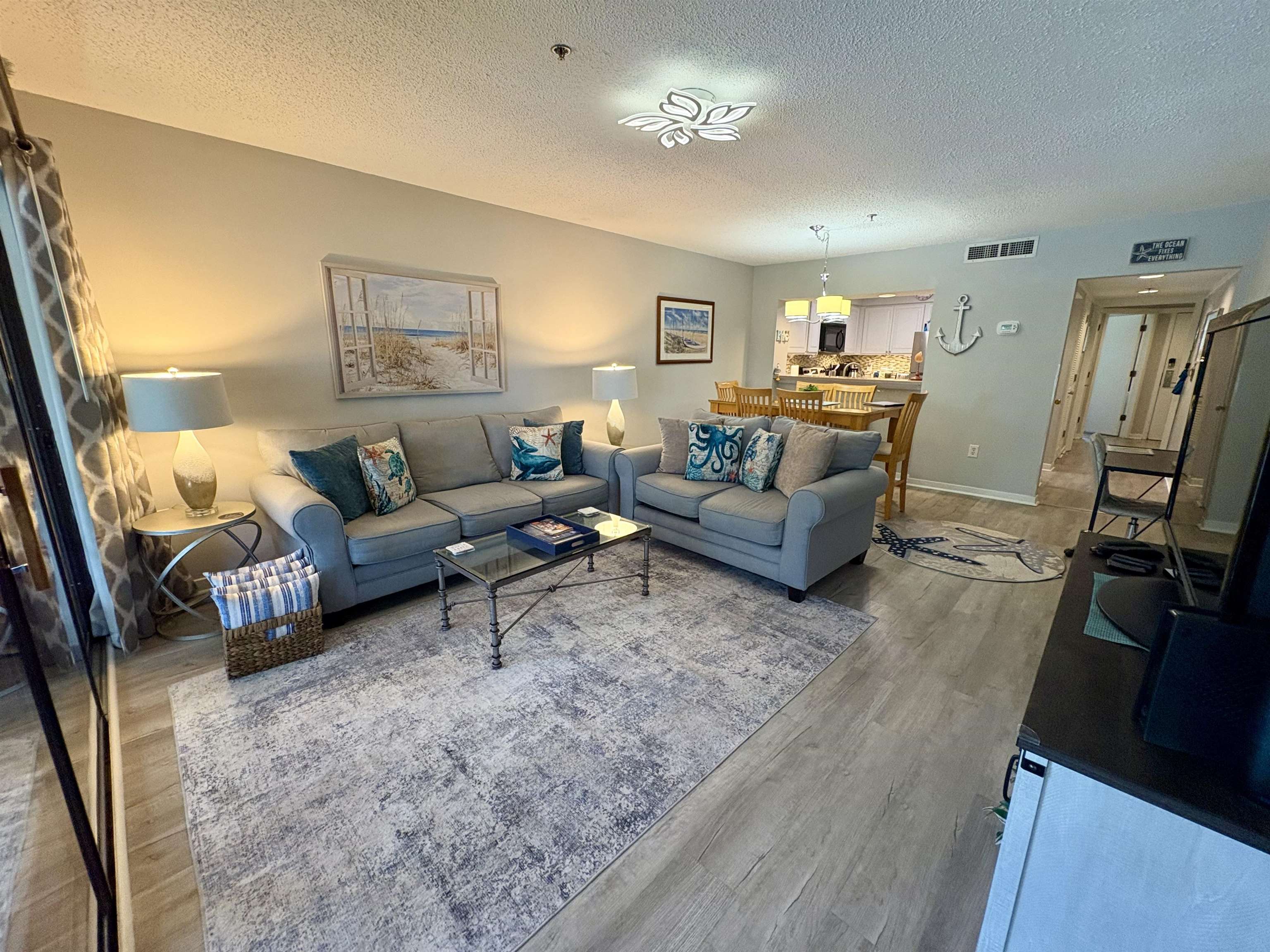 410 Melrose Pl. Unit: 210