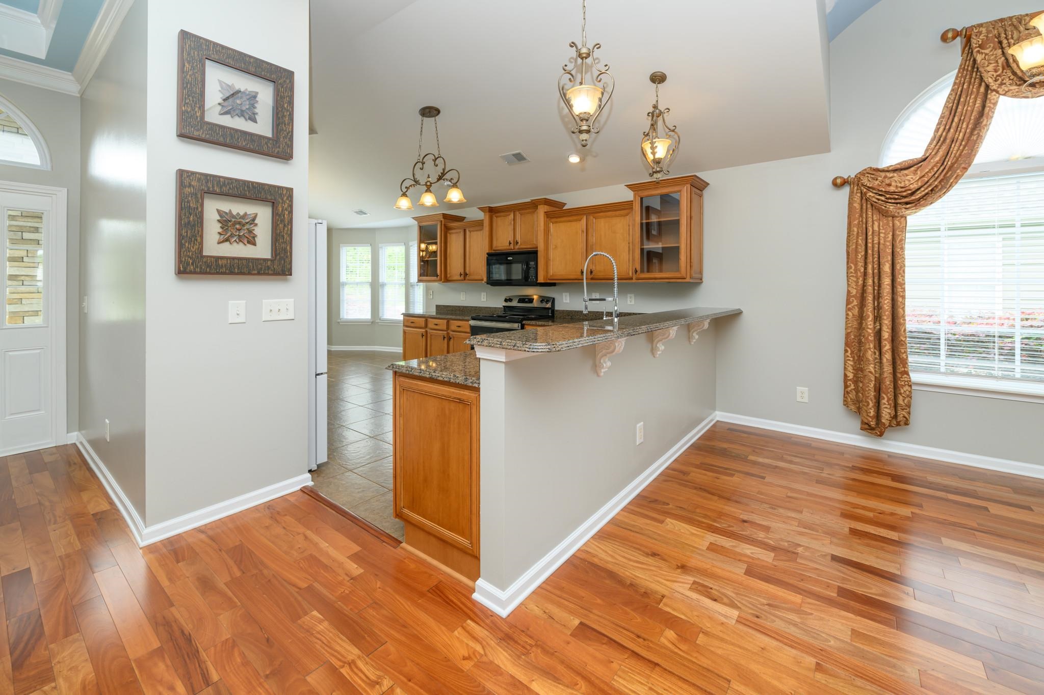 195 Sutter Dr.