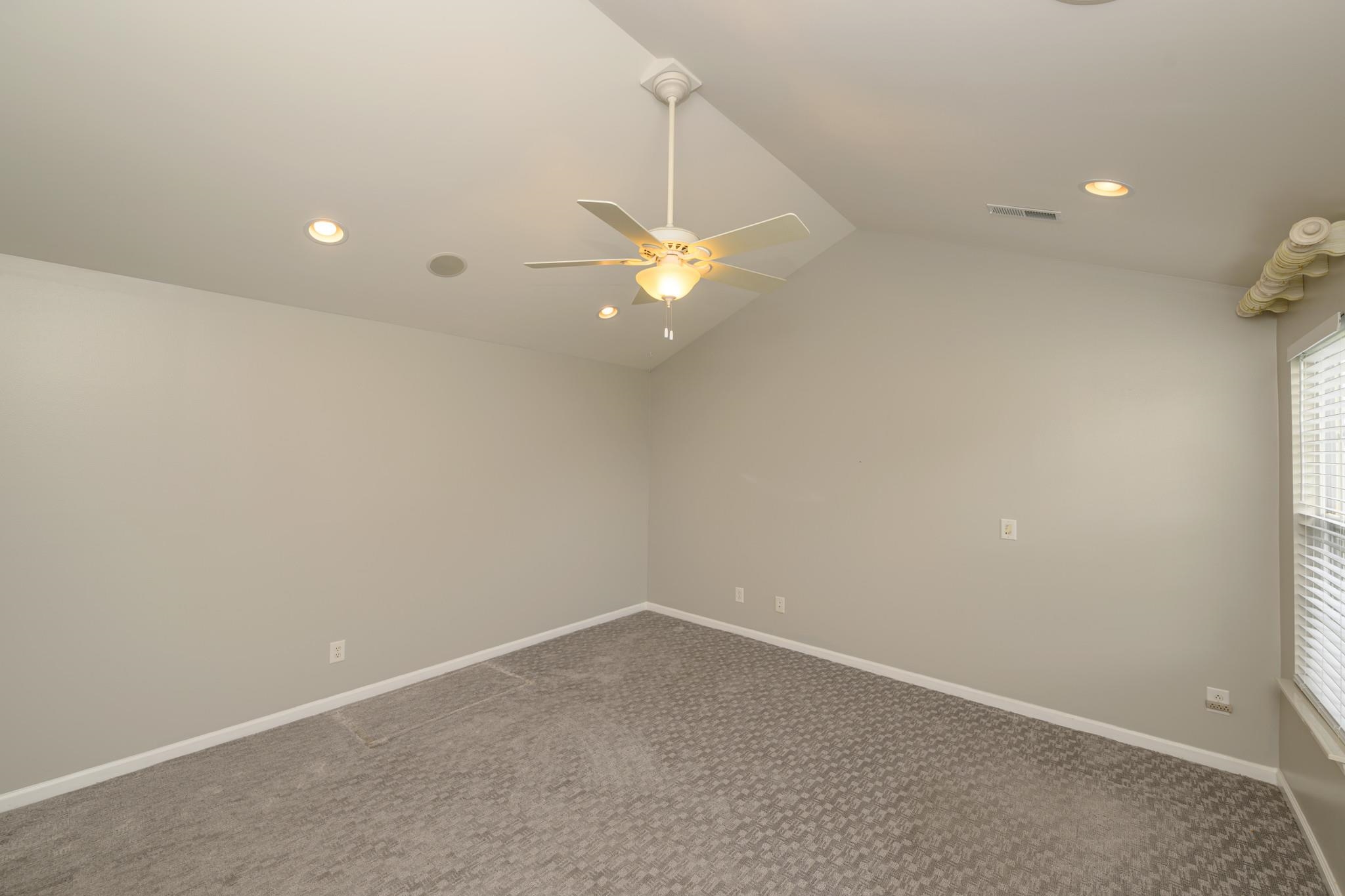 195 Sutter Dr.