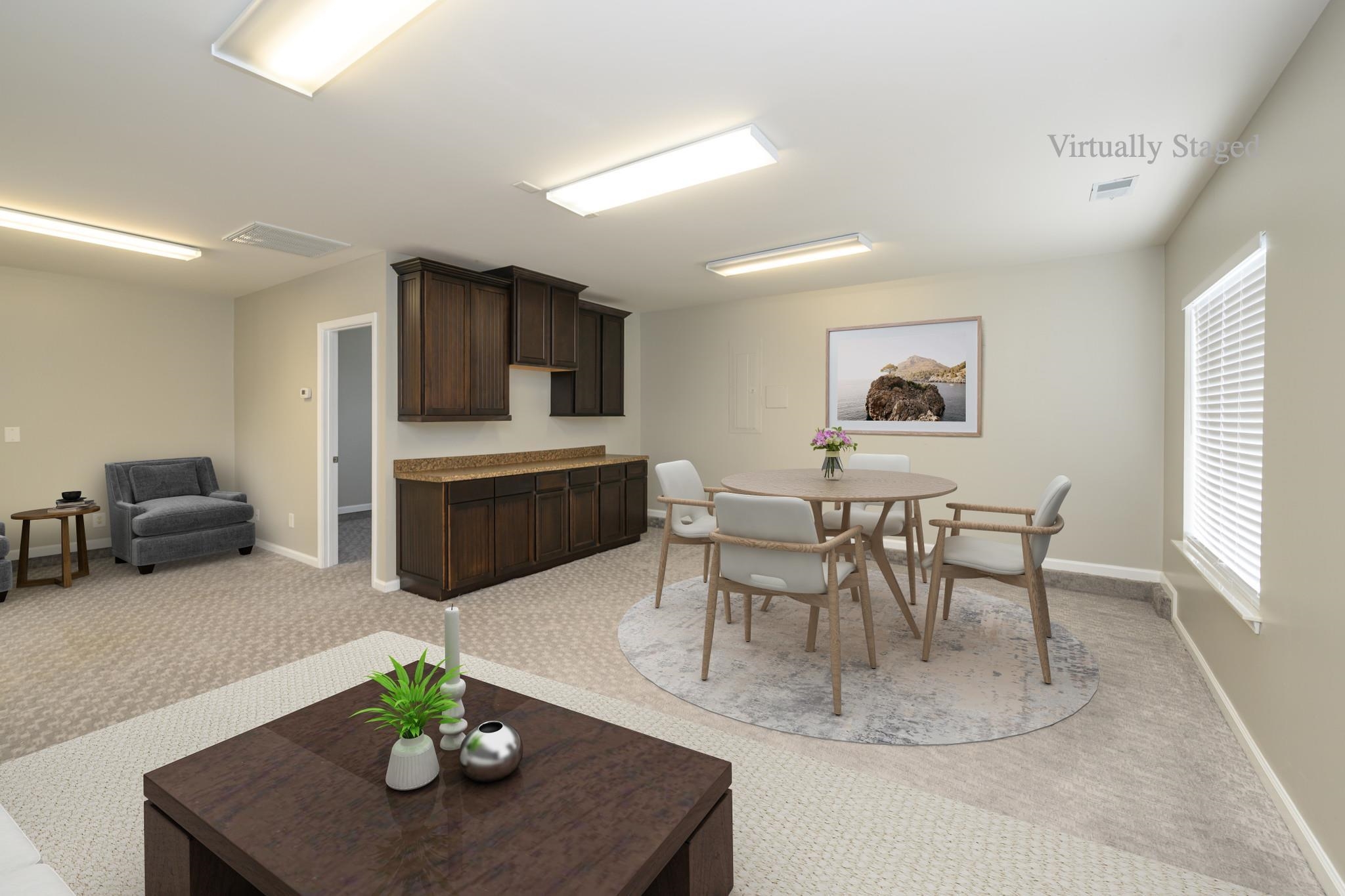 195 Sutter Dr.