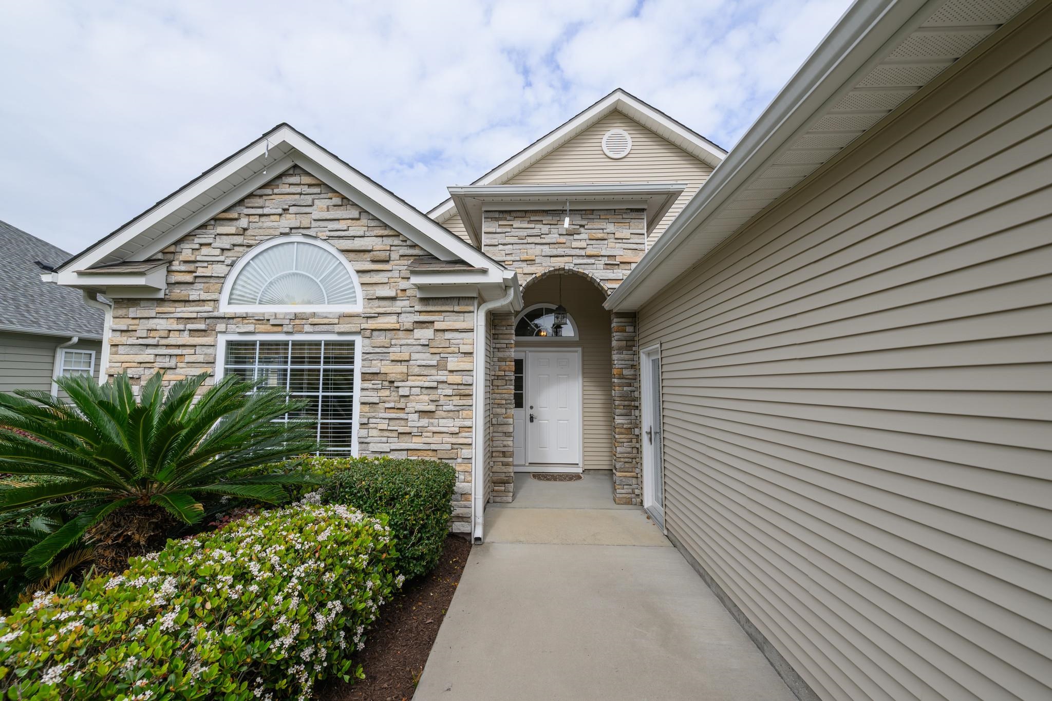195 Sutter Dr.