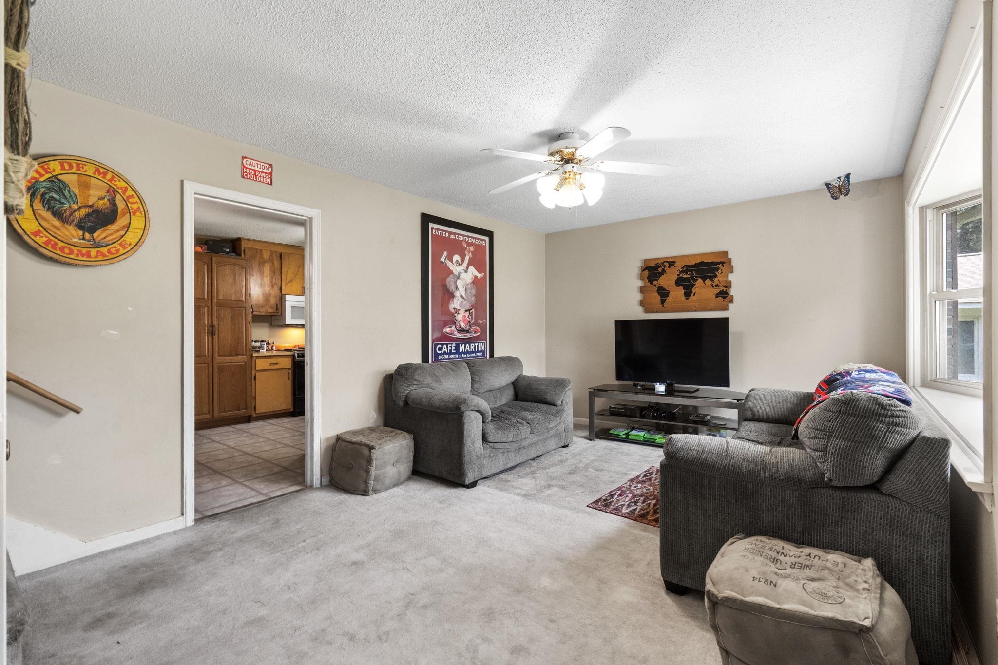 3905 Heron Circle