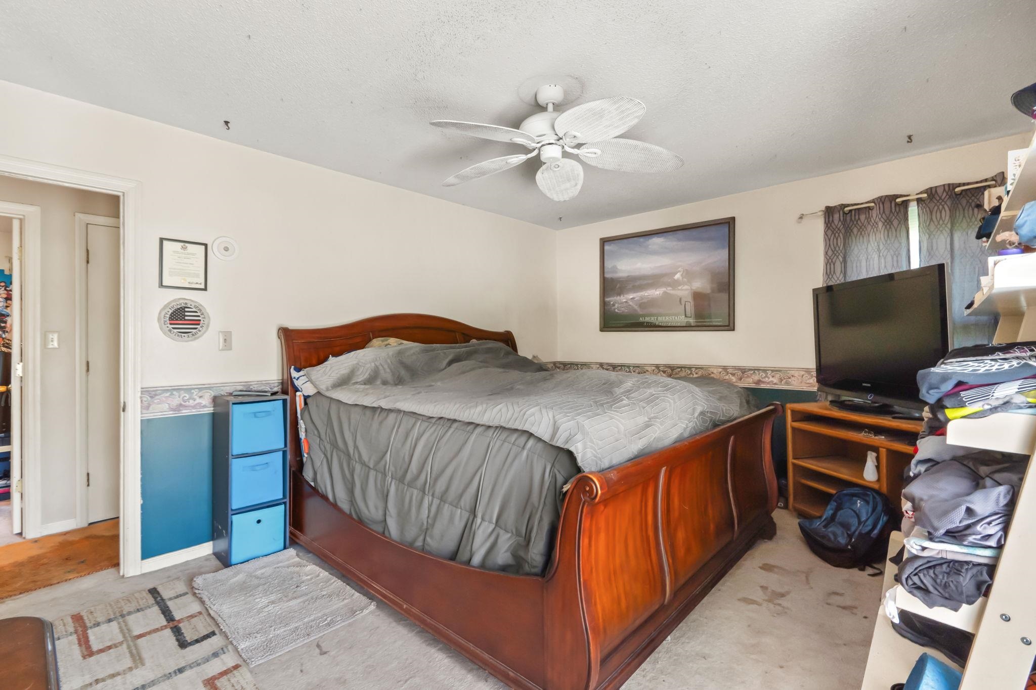 3905 Heron Circle