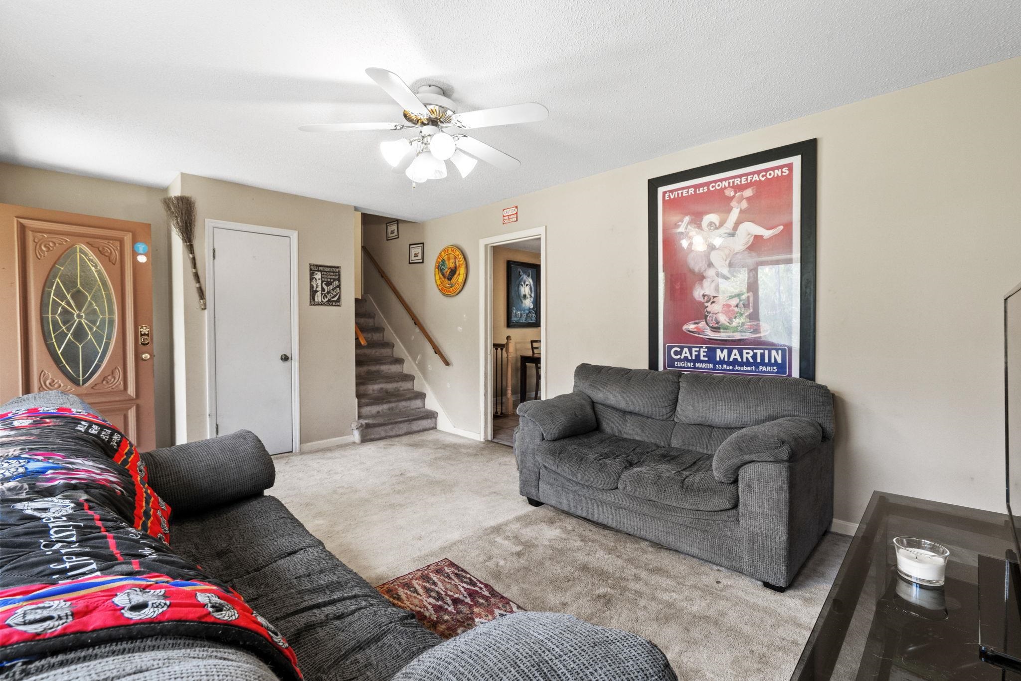 3905 Heron Circle
