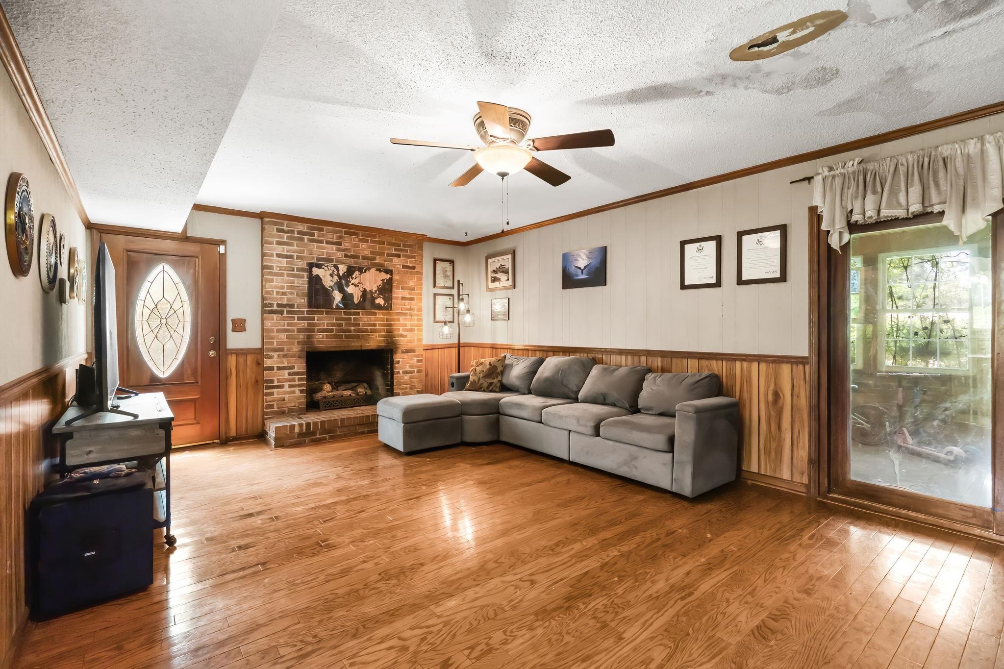 3905 Heron Circle