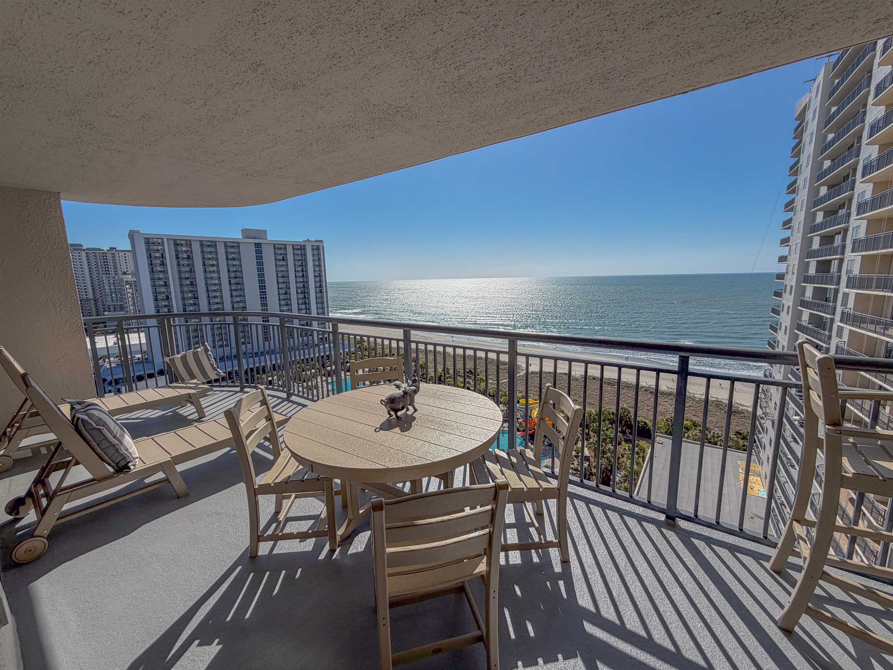 8560 Queensway Blvd. Unit: 1209