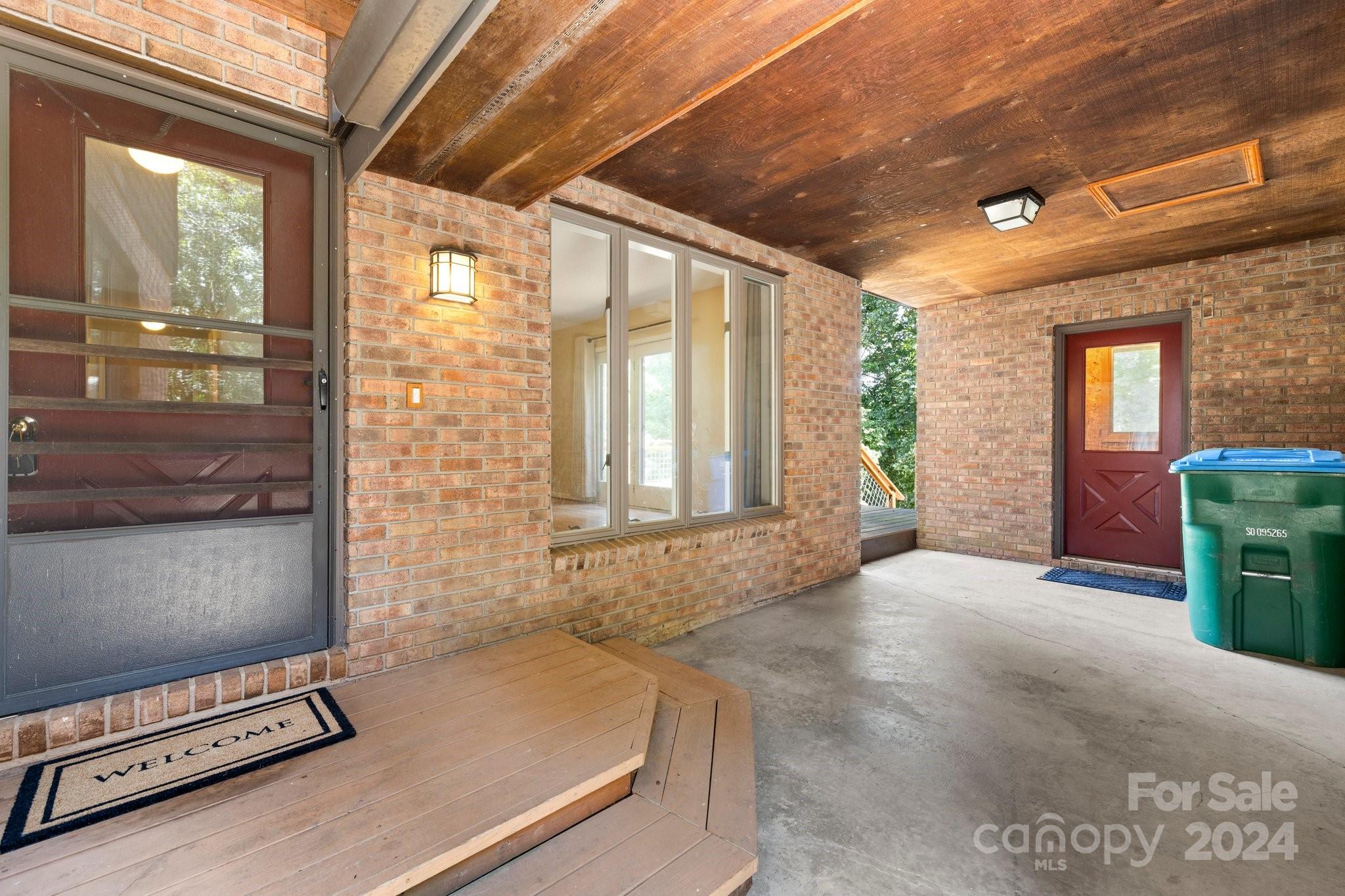 42 Red Oak Lane