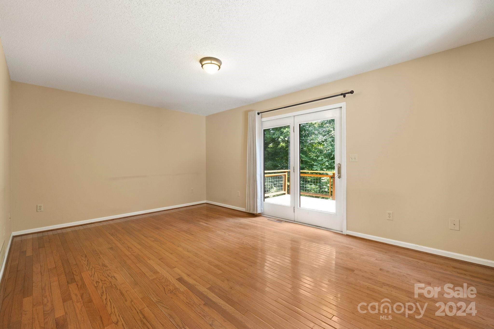 42 Red Oak Lane