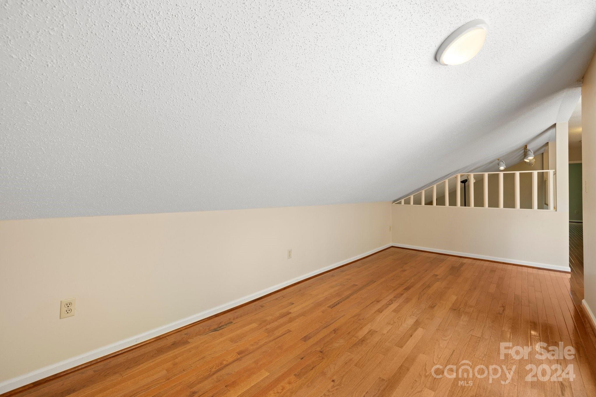 42 Red Oak Lane
