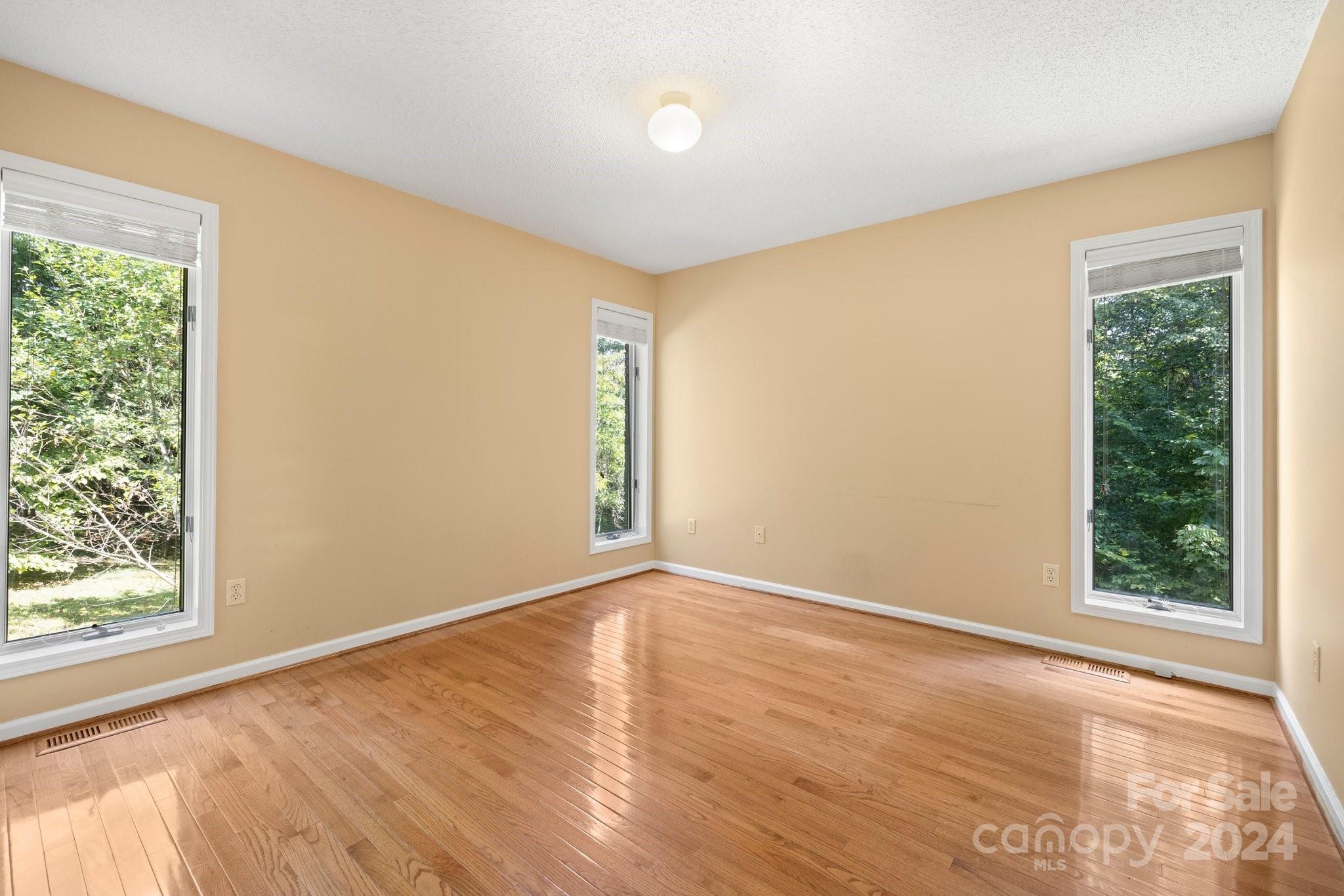 42 Red Oak Lane