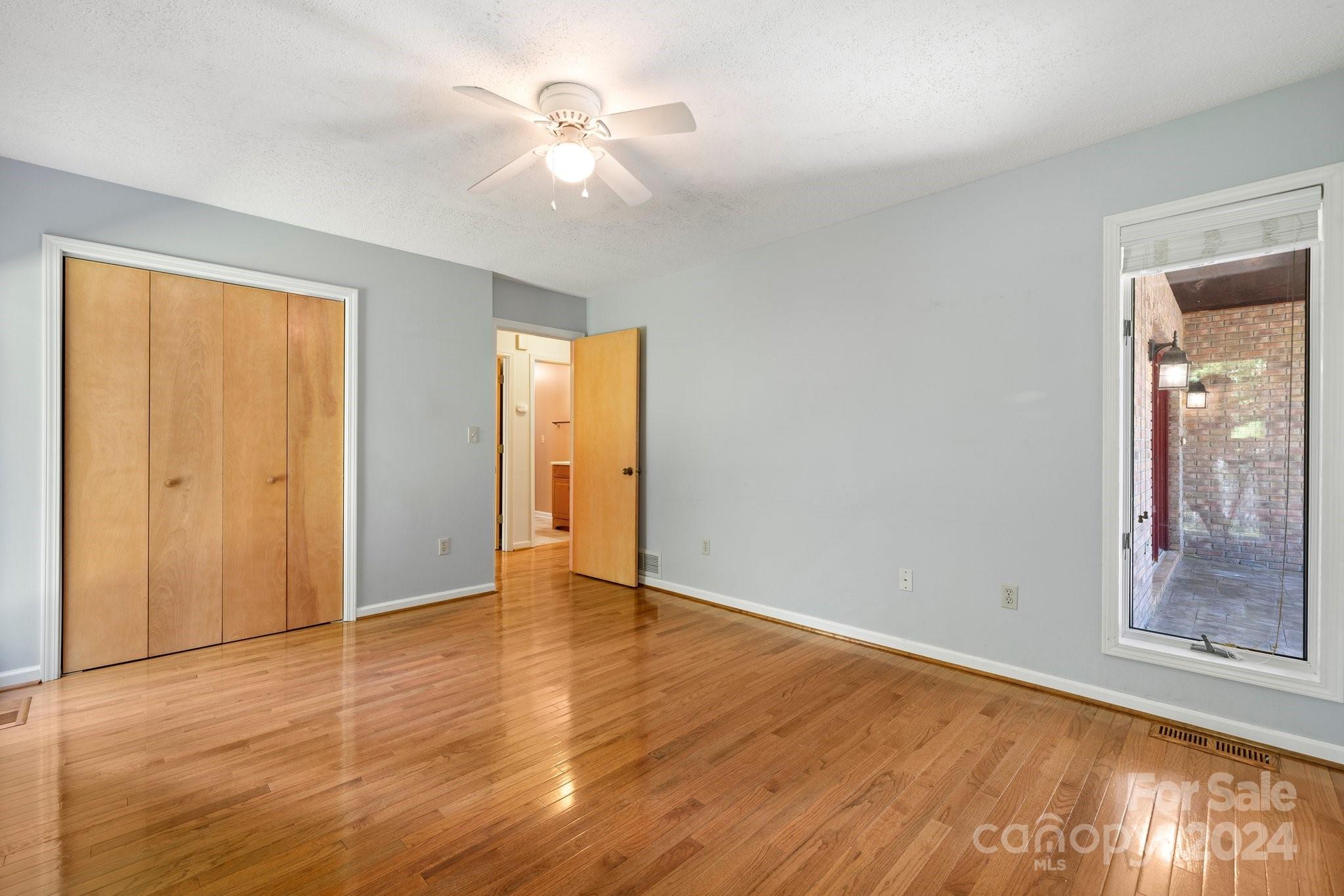 42 Red Oak Lane