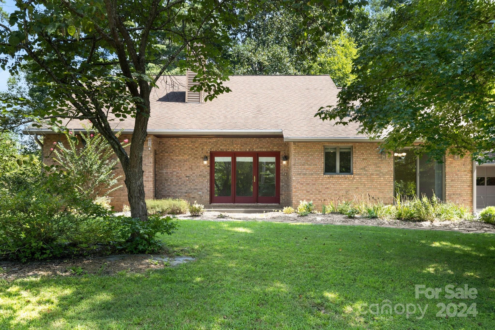 42 Red Oak Lane