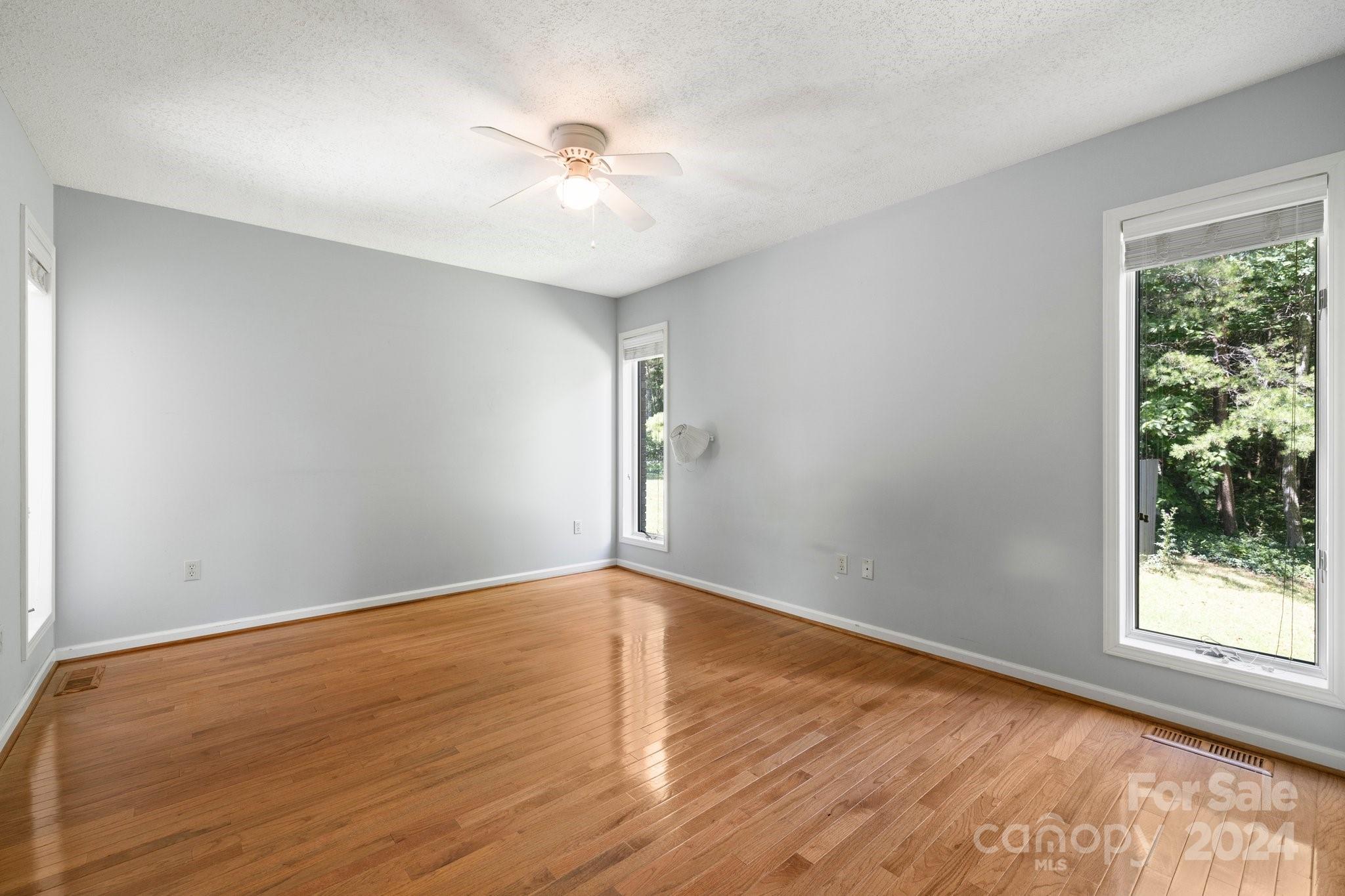 42 Red Oak Lane