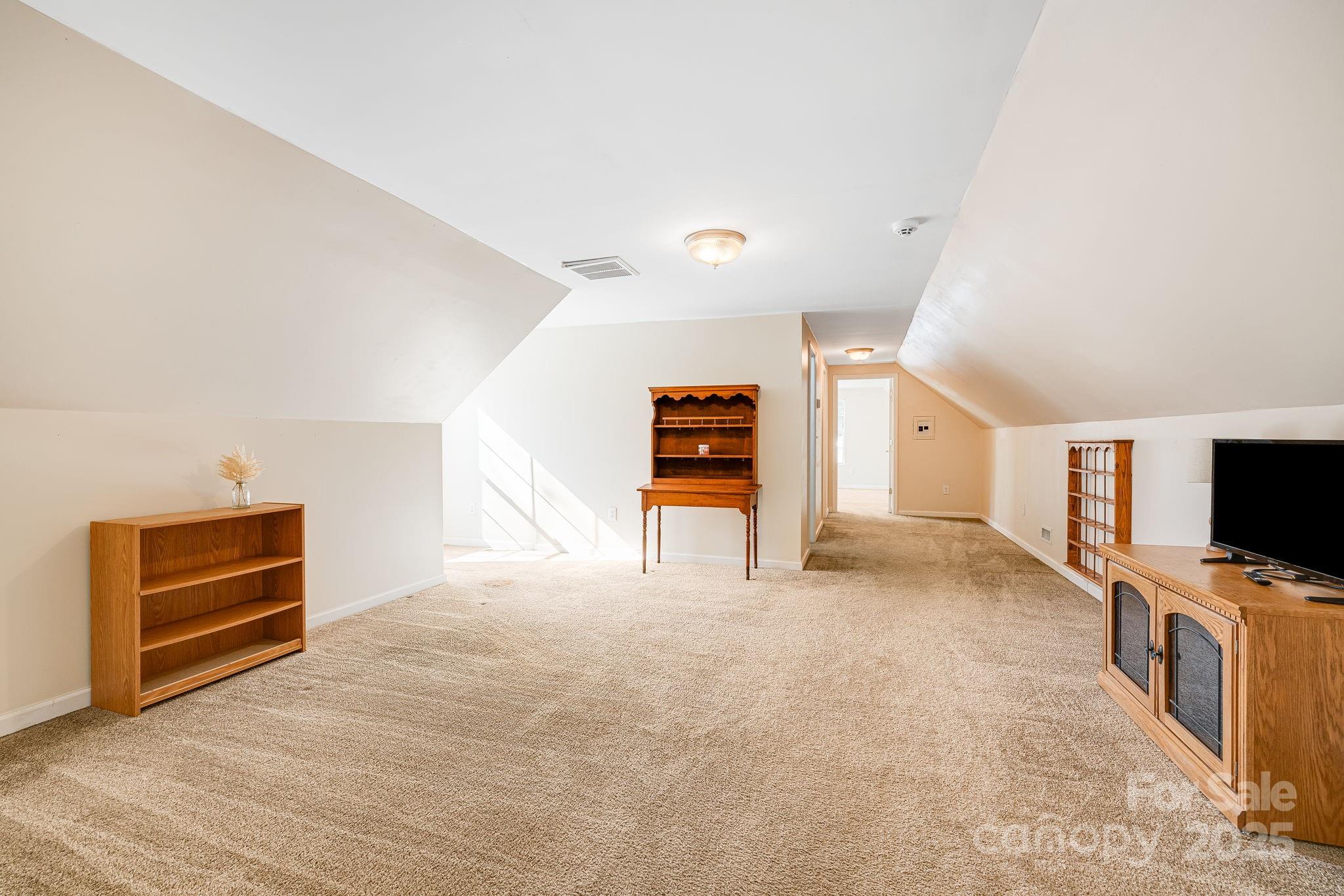 16 Lewis Creek Drive