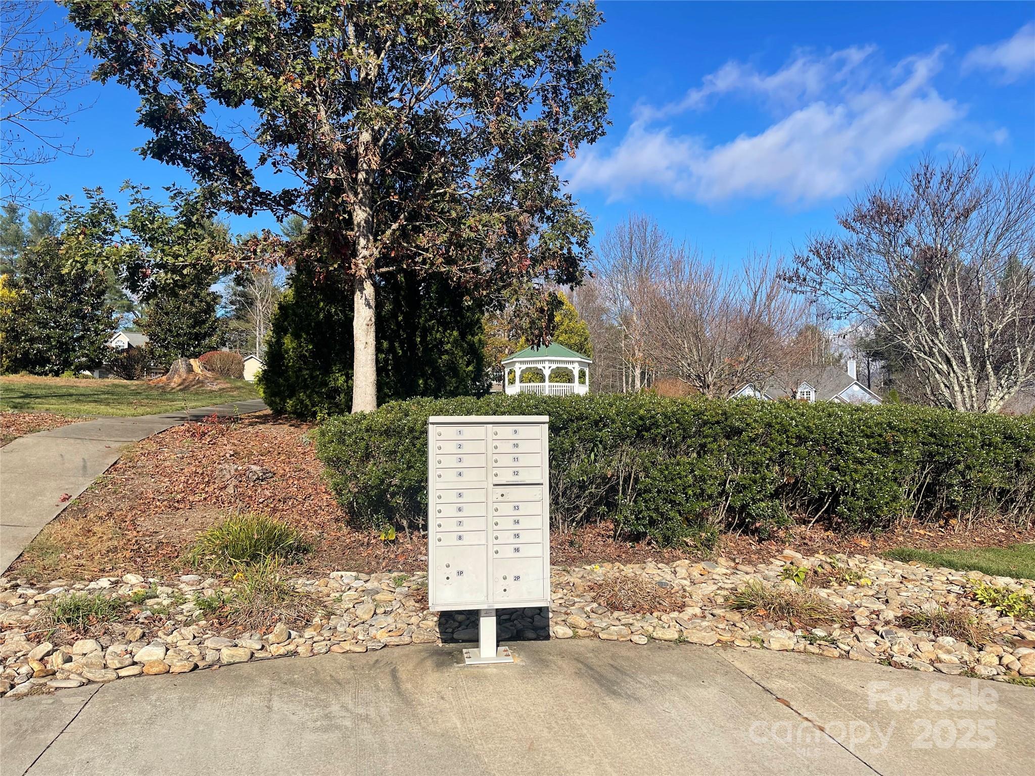 16 Lewis Creek Drive
