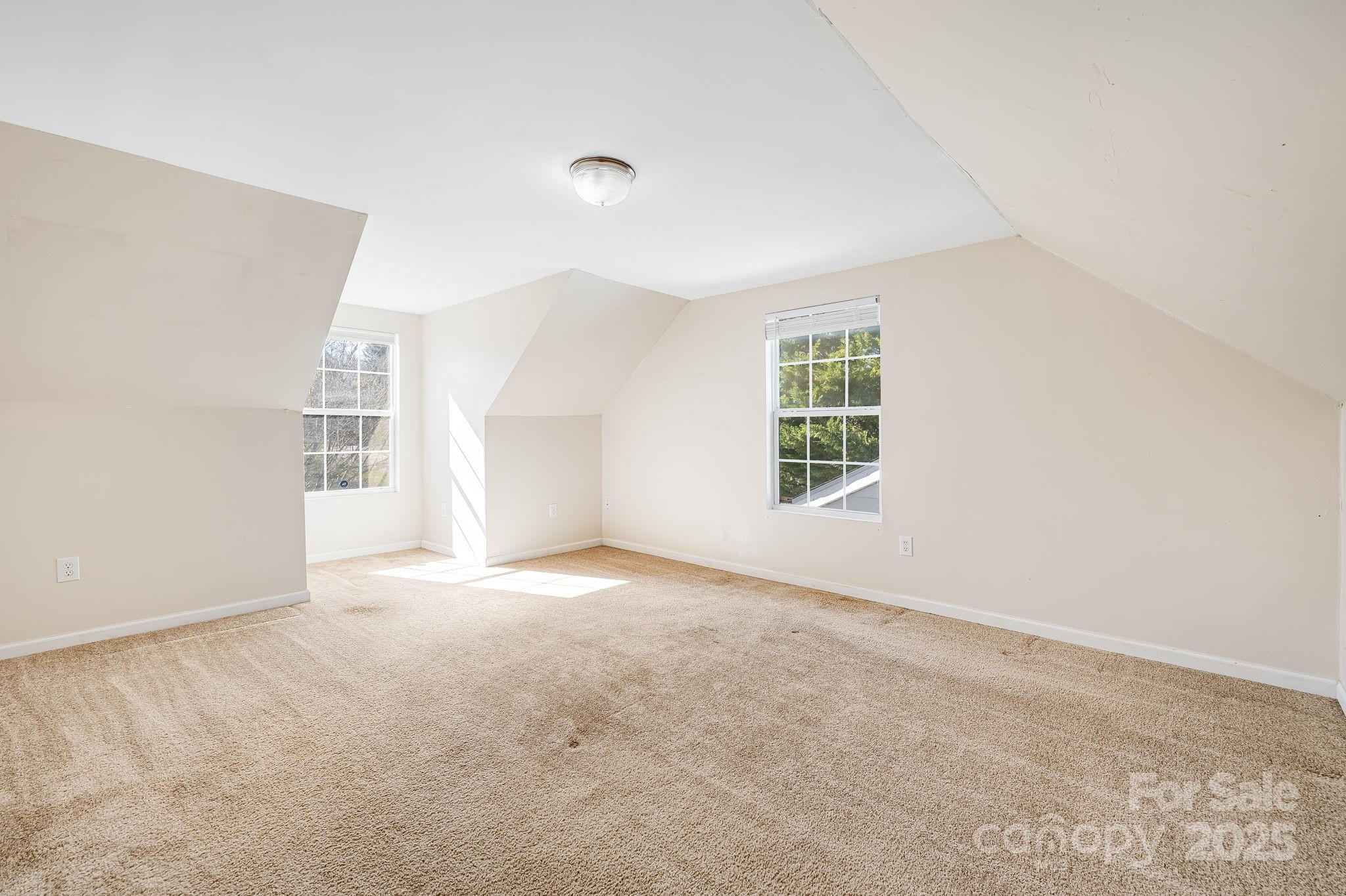 16 Lewis Creek Drive
