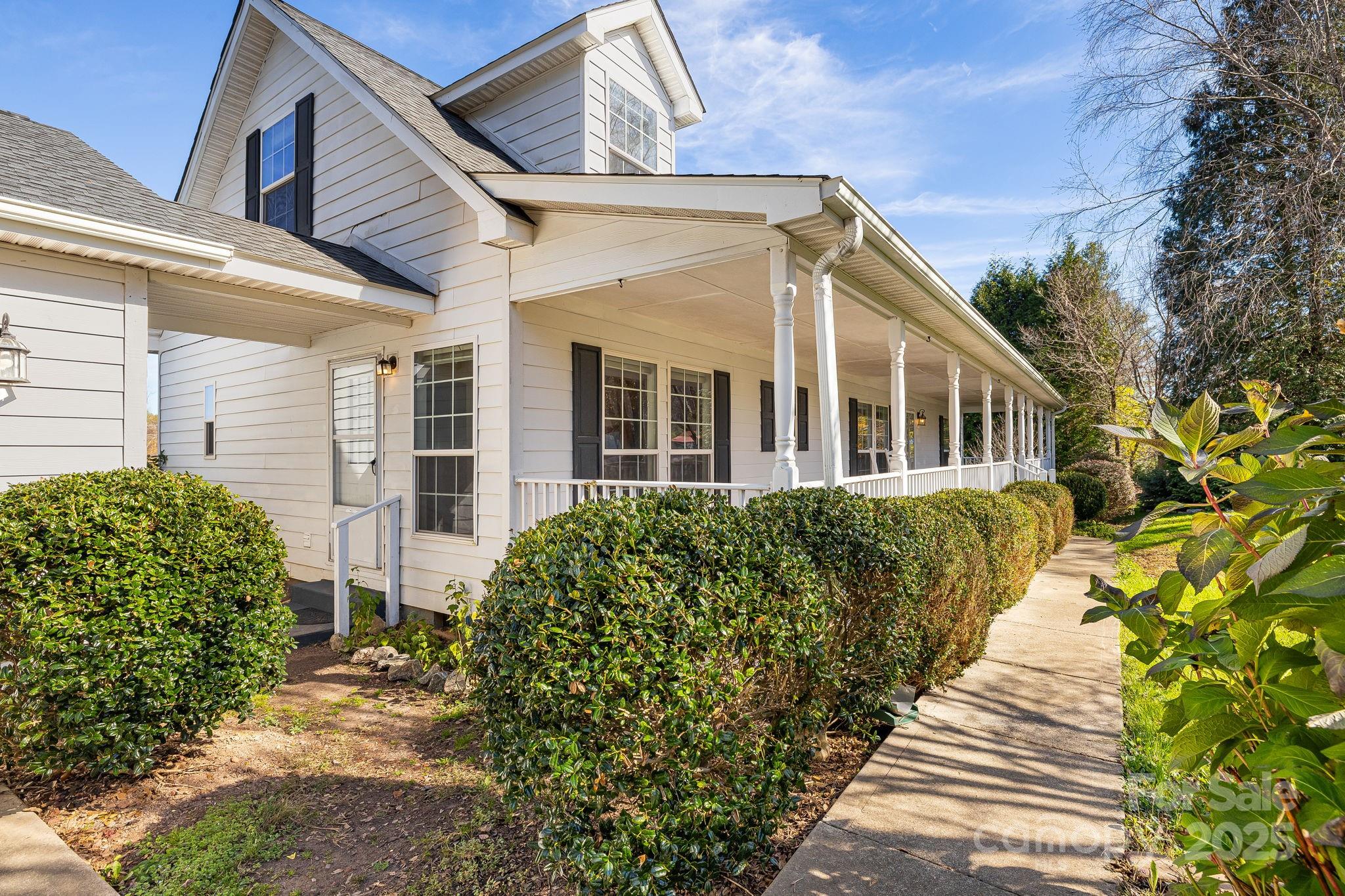 16 Lewis Creek Drive