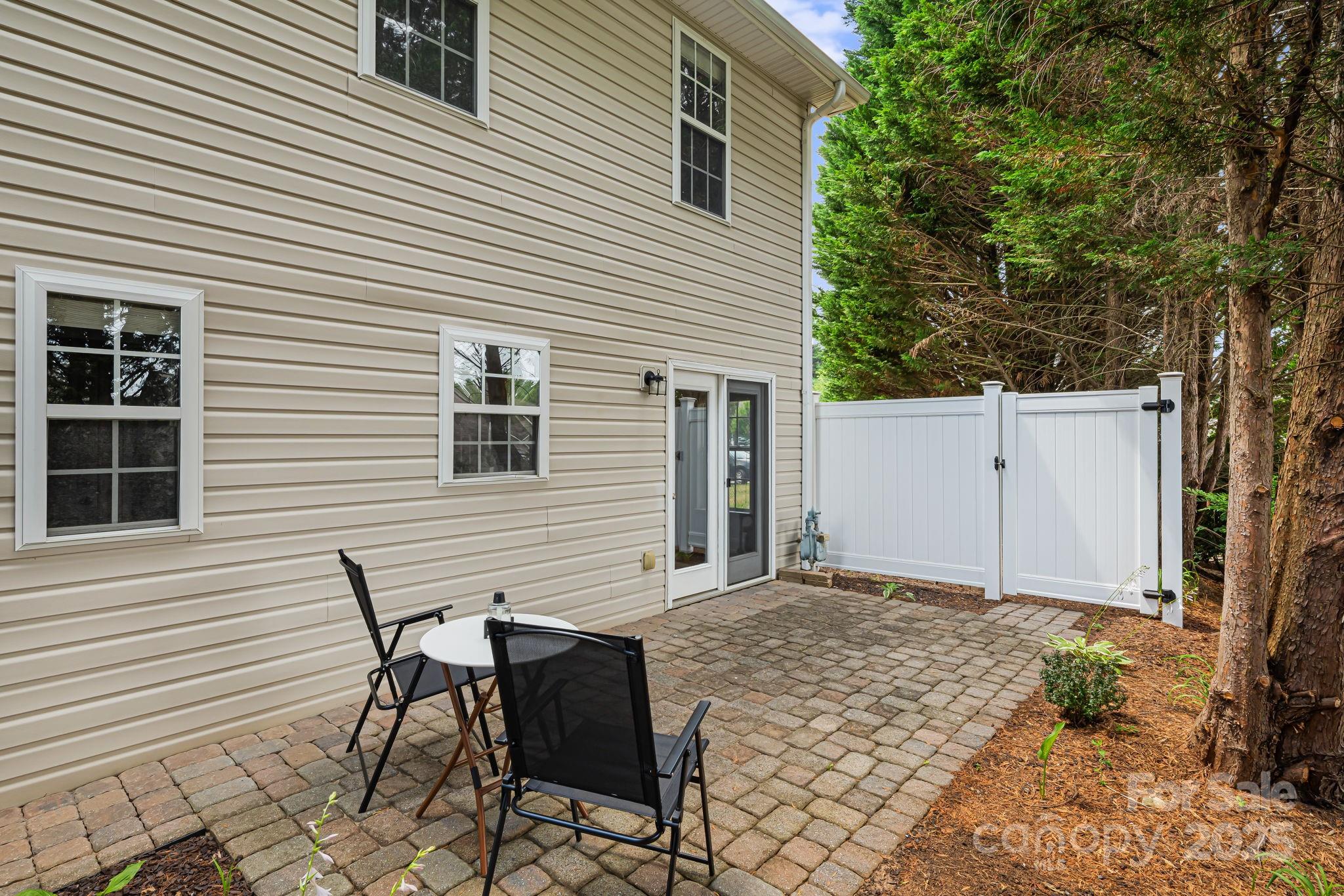 181 Farington Circle
