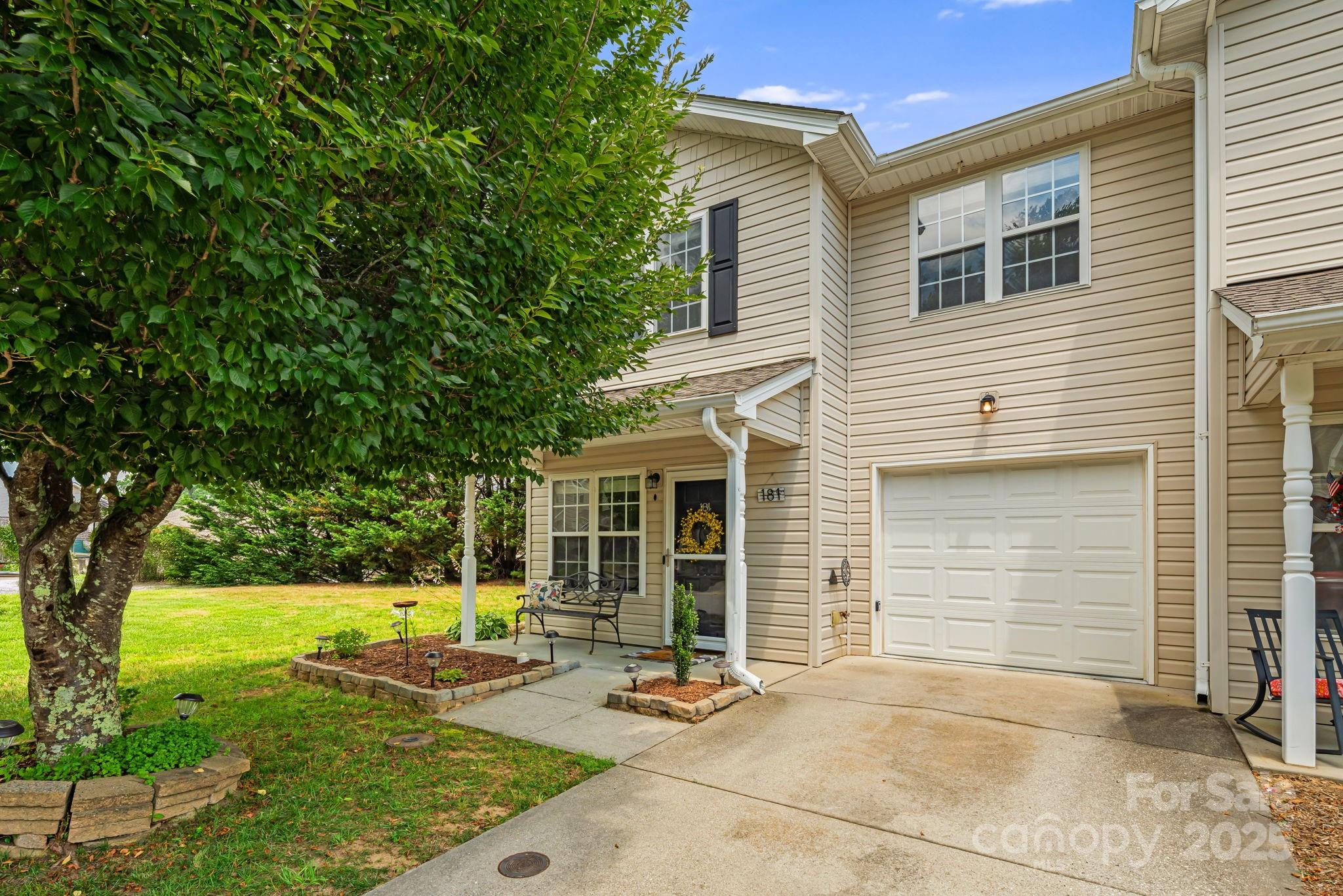 181 Farington Circle