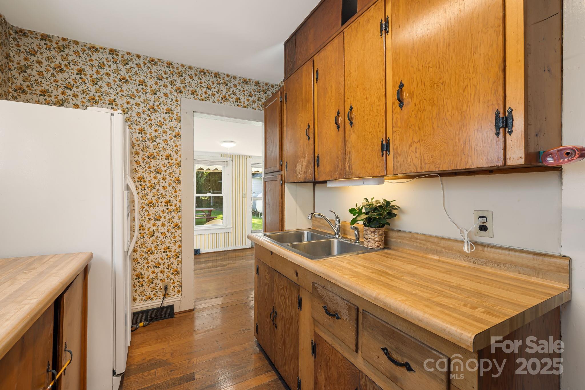 29 Oteen Park Place
