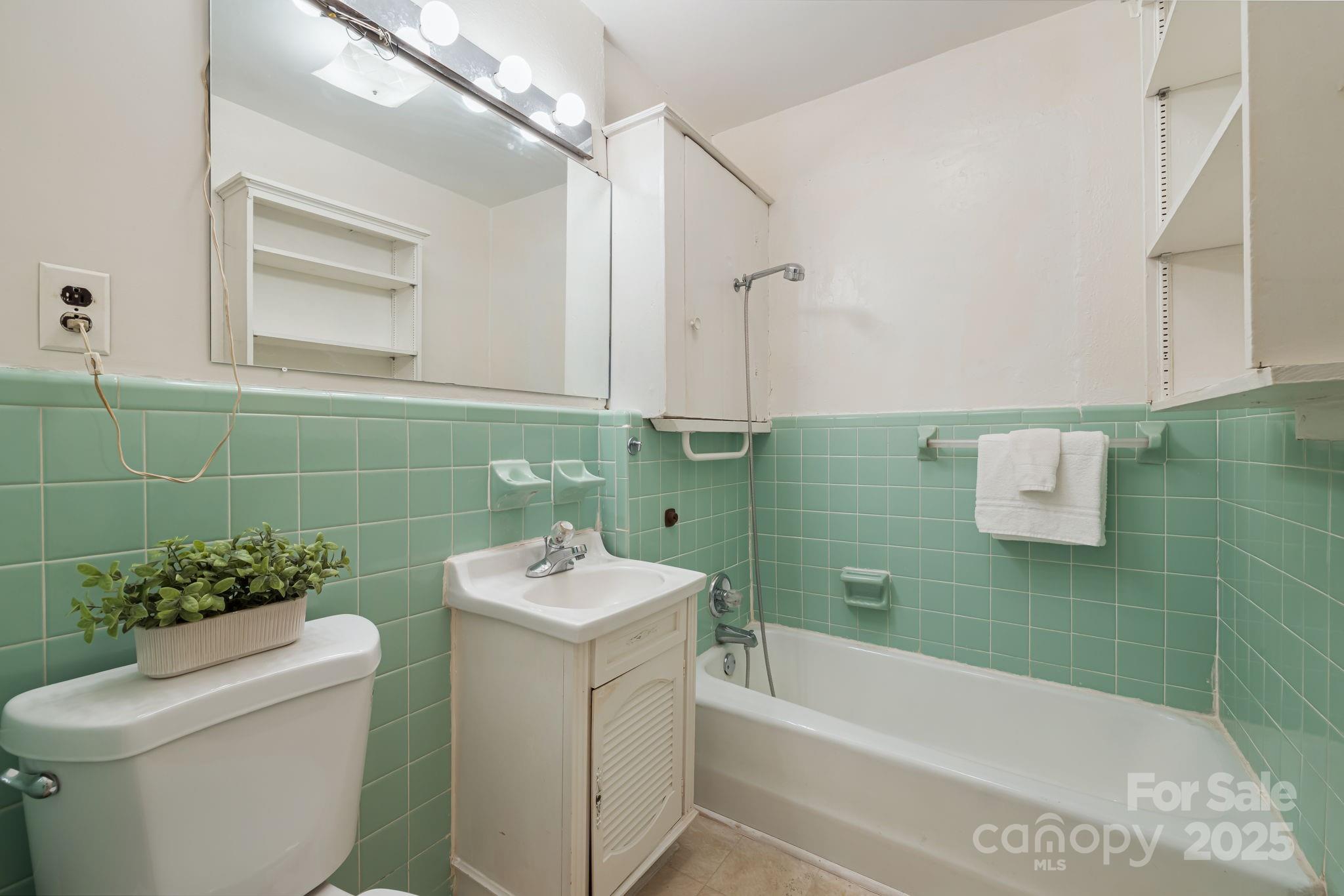 29 Oteen Park Place