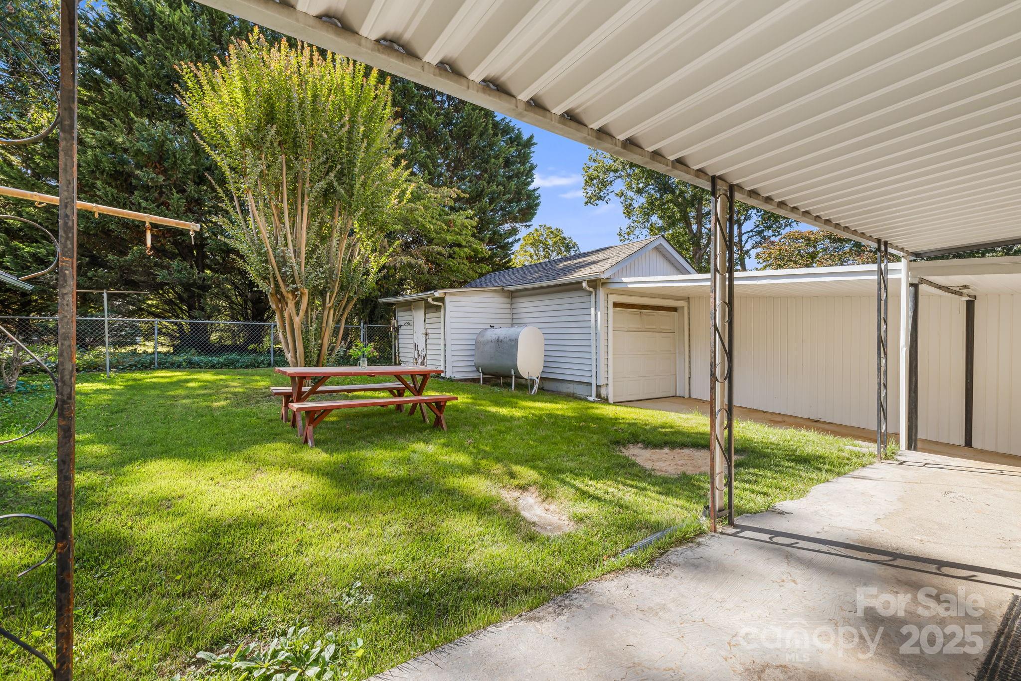 29 Oteen Park Place