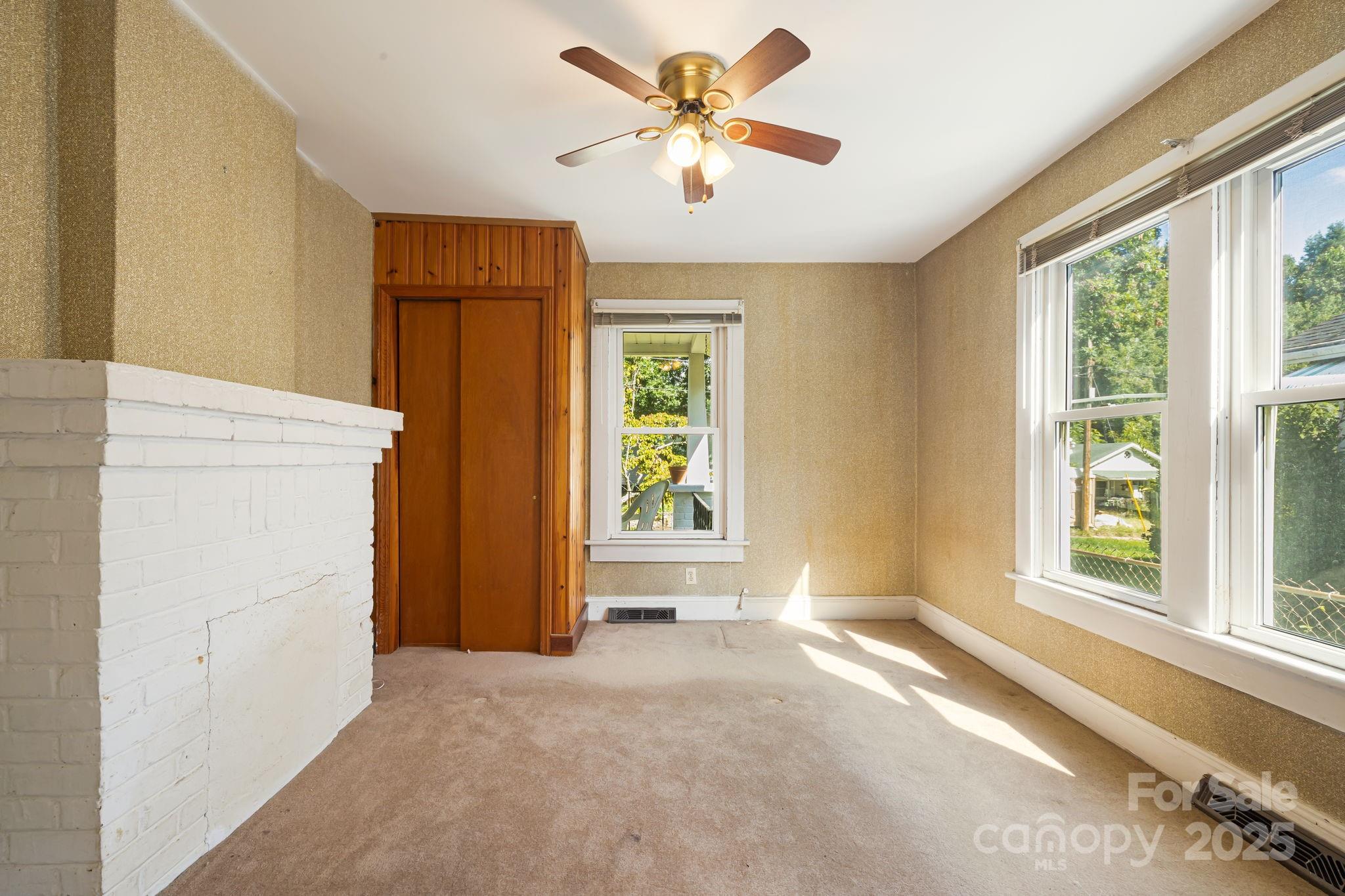 29 Oteen Park Place