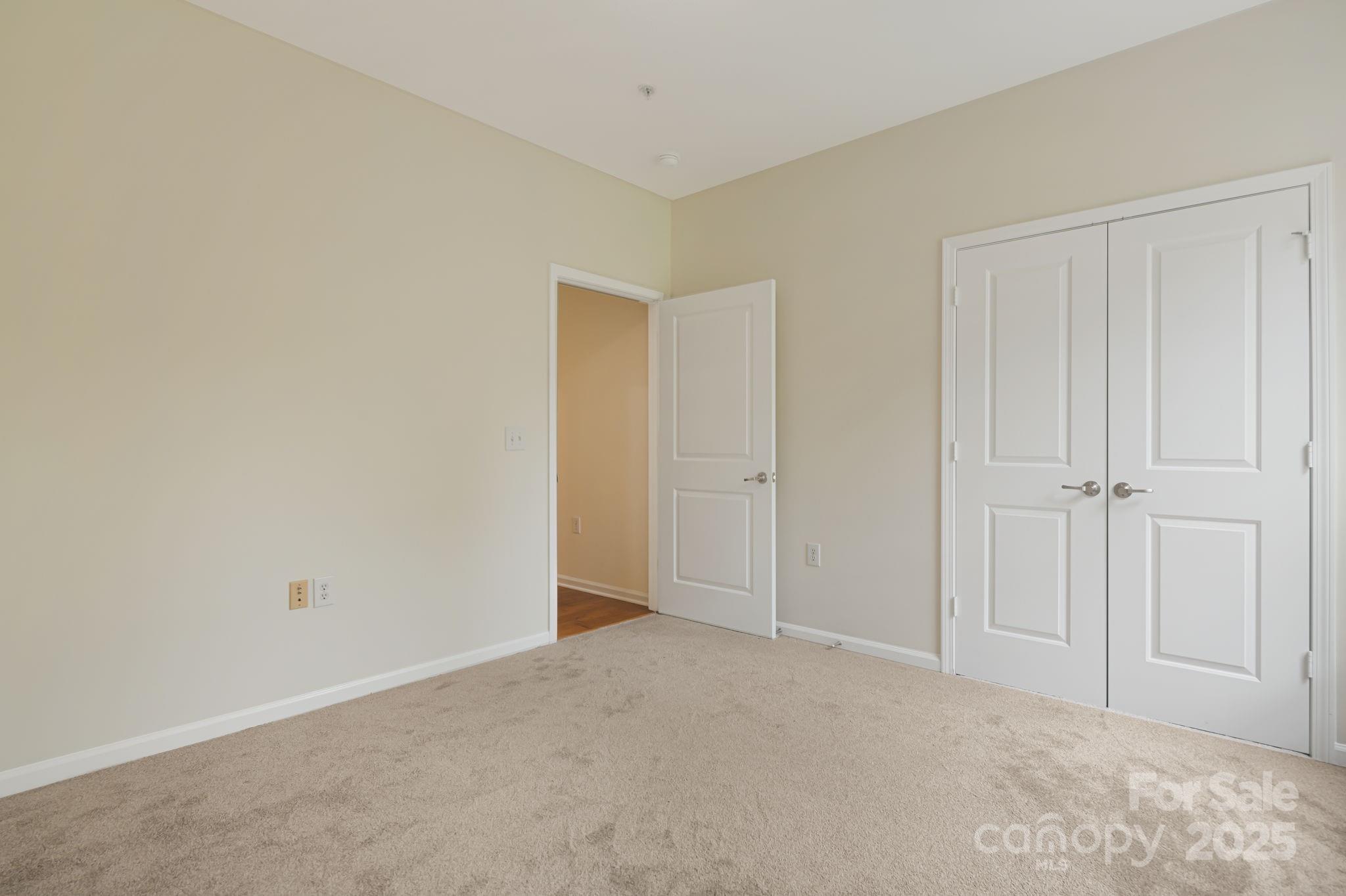 291 Brickton Village Circle Unit: #106