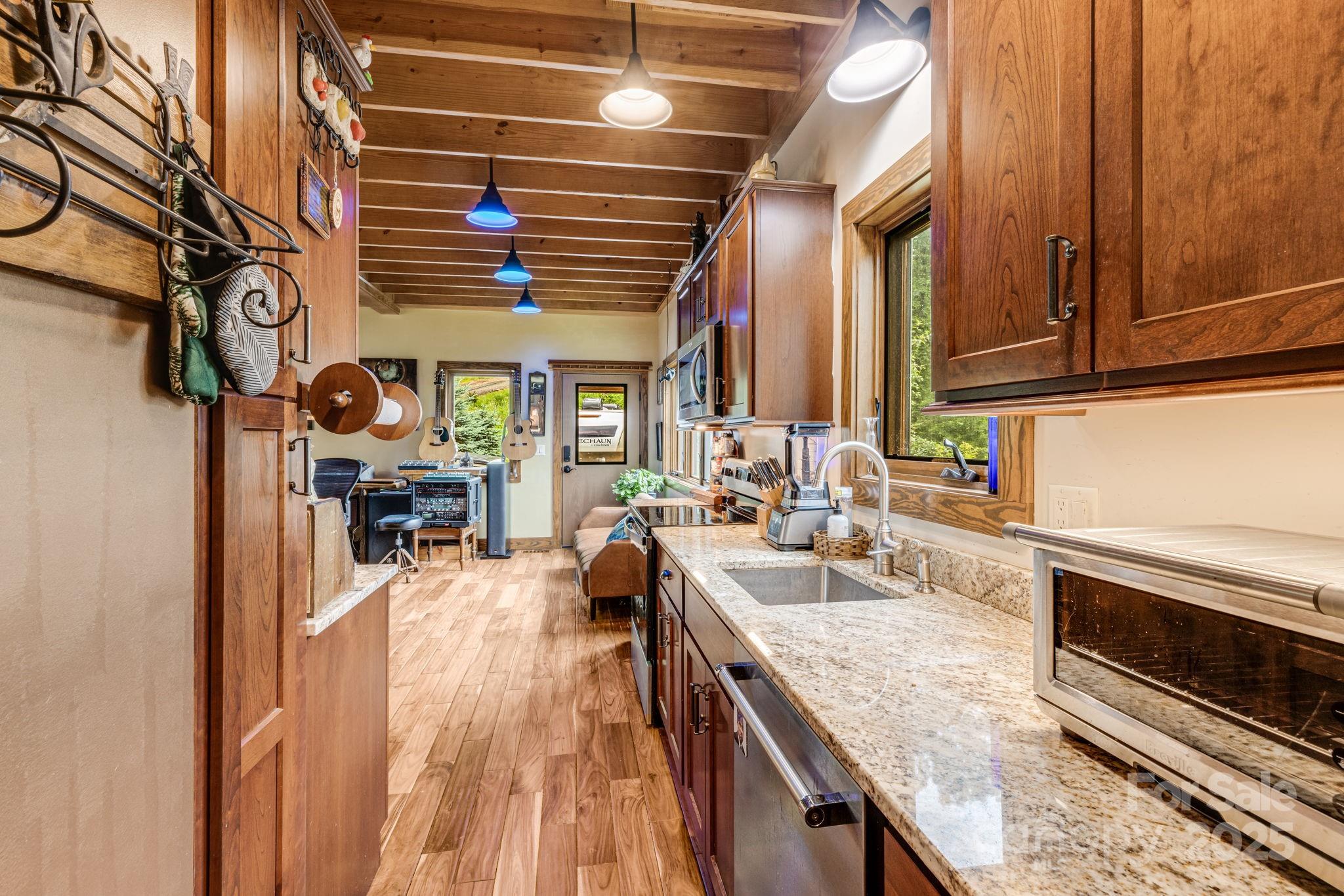 43 Dillingham Estates Trail