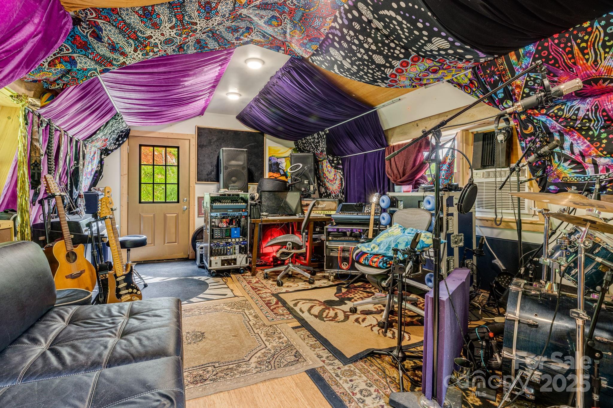 43 Dillingham Estates Trail