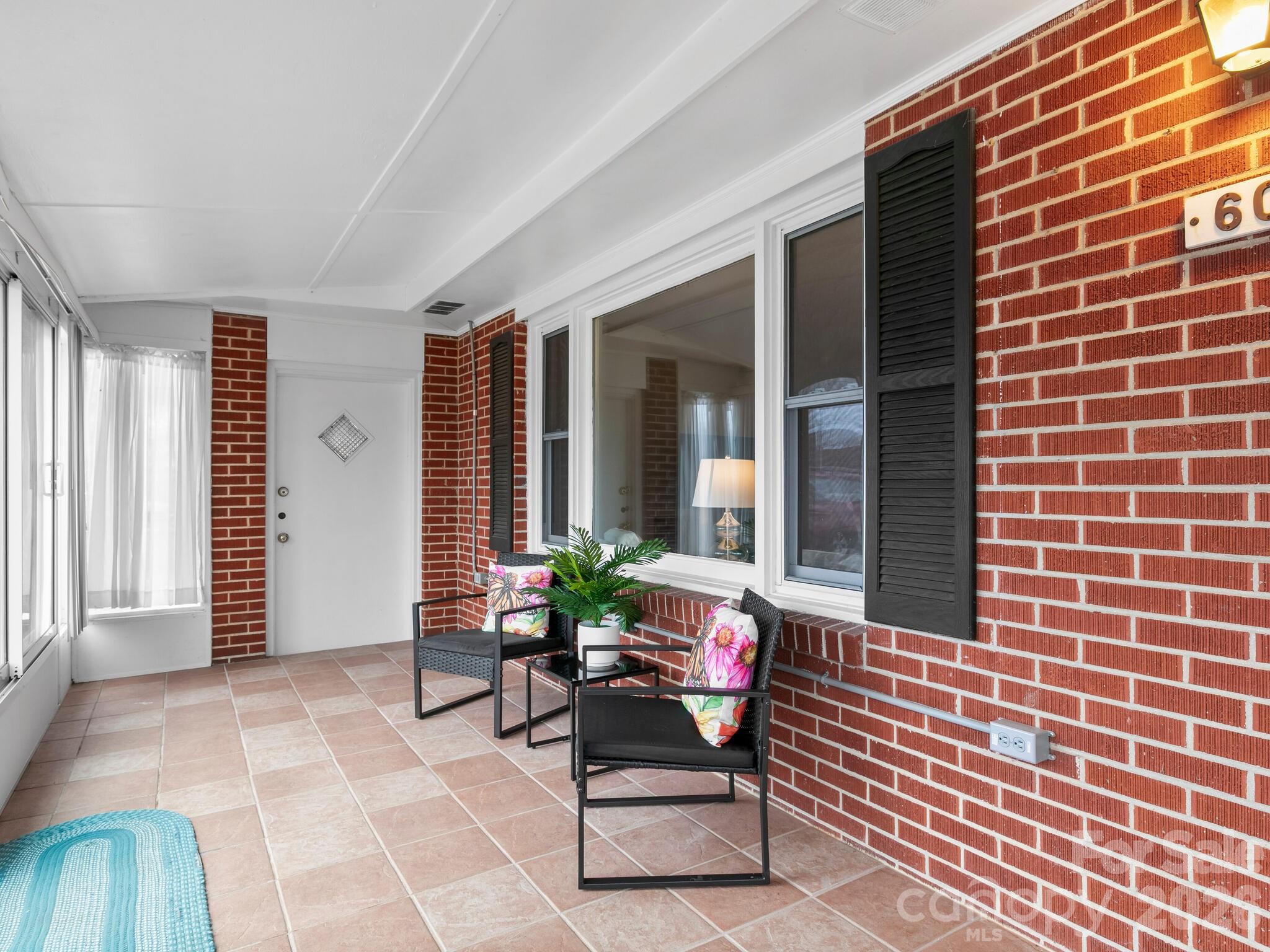 608 S Buena Vista Drive