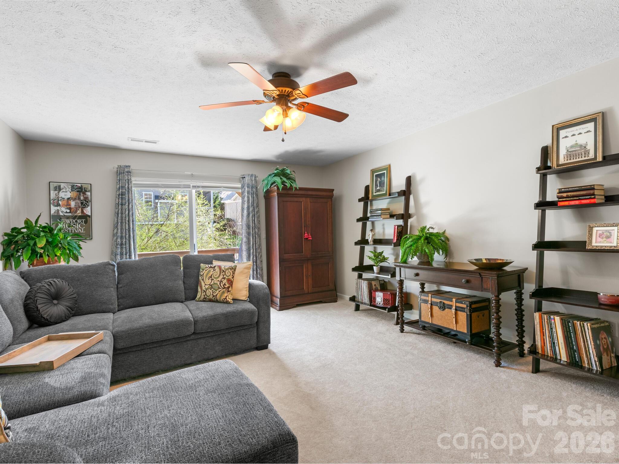 25 Old Pasture Way