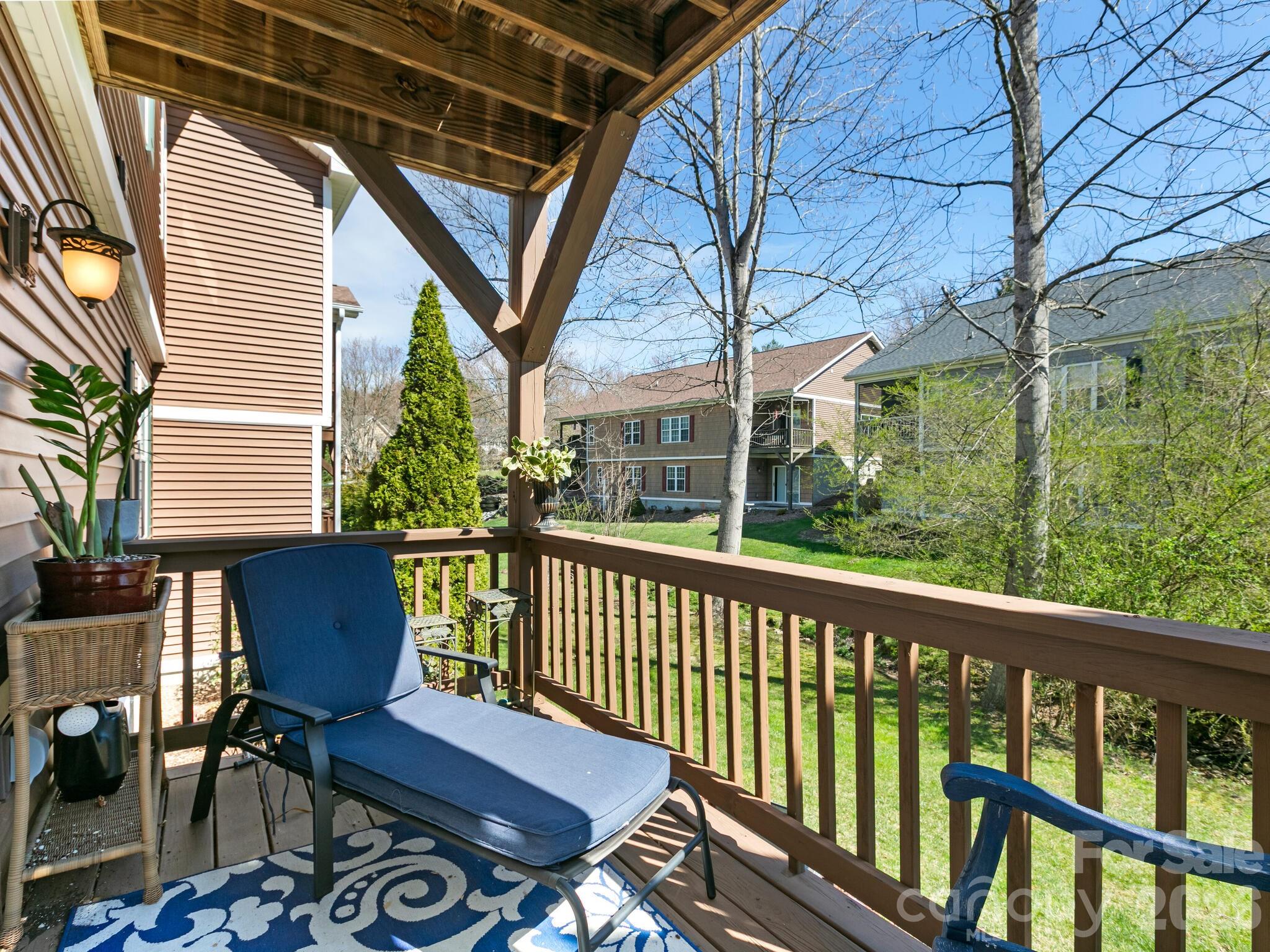 25 Old Pasture Way